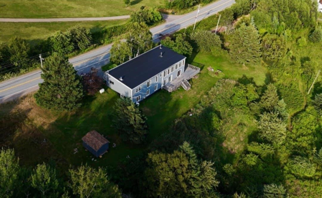 $260,000.00: 1994 Highway 2, Economy