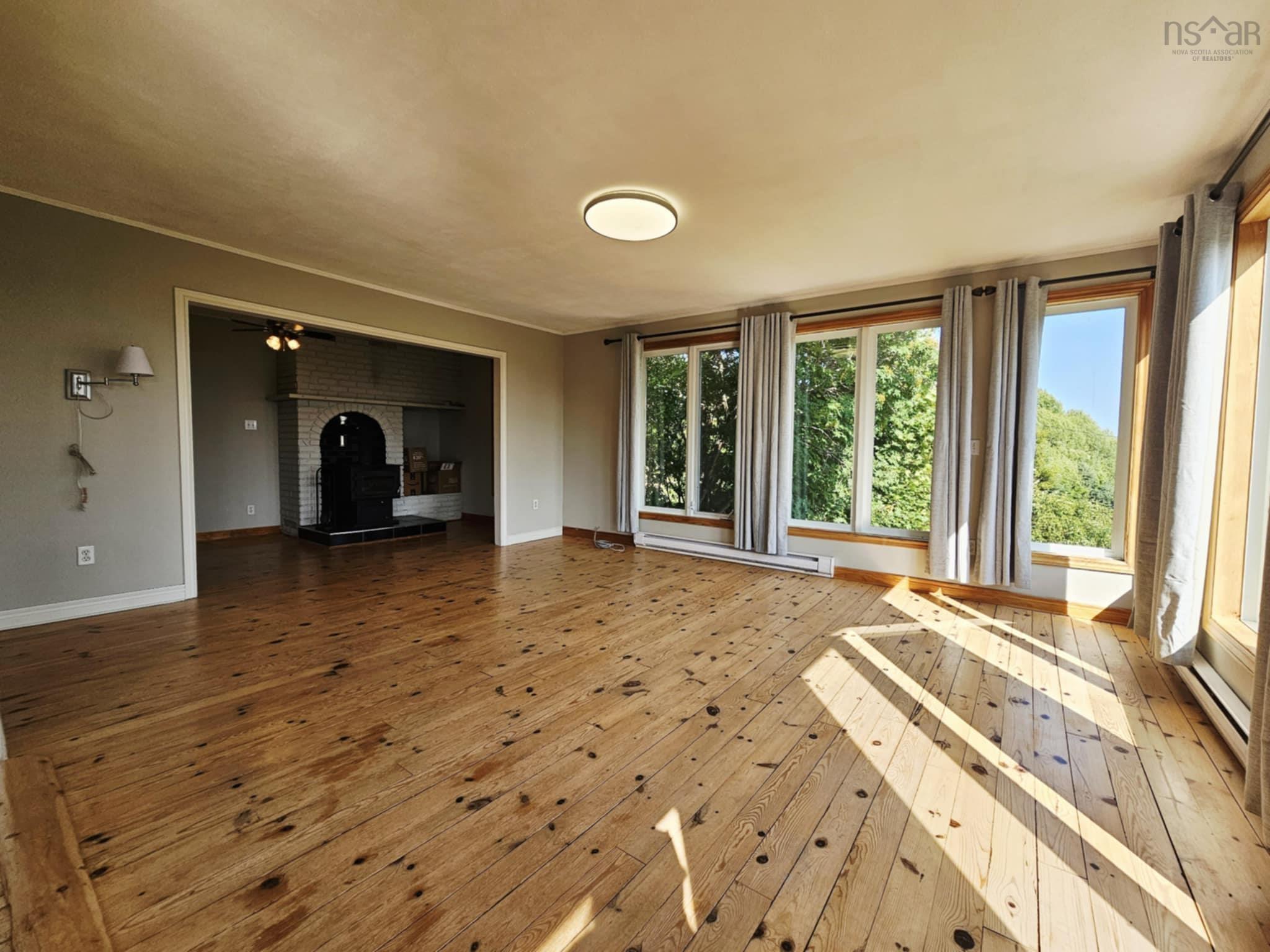 $260,000.00: 1994 Highway 2, Economy