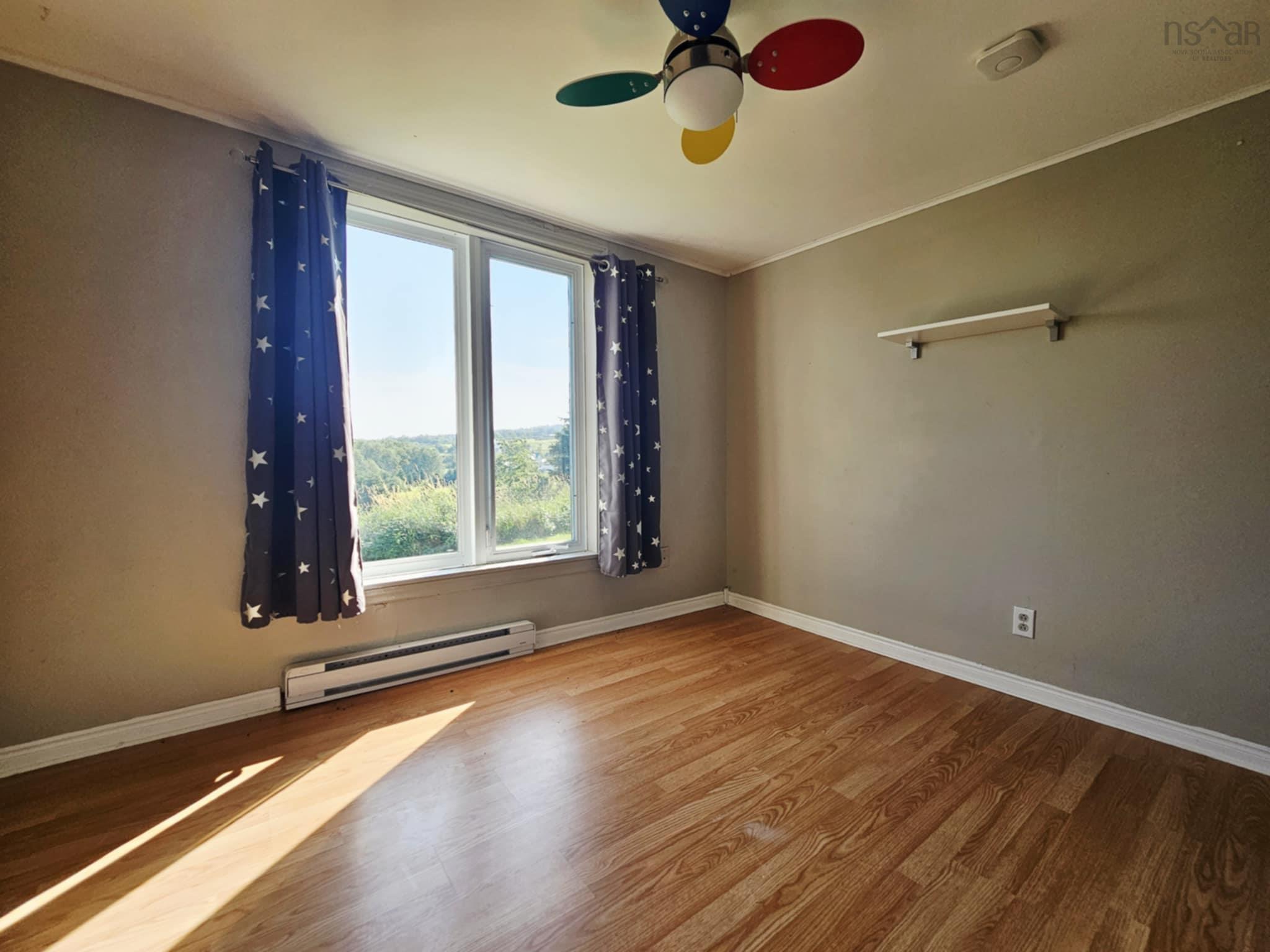 $260,000.00: 1994 Highway 2, Economy