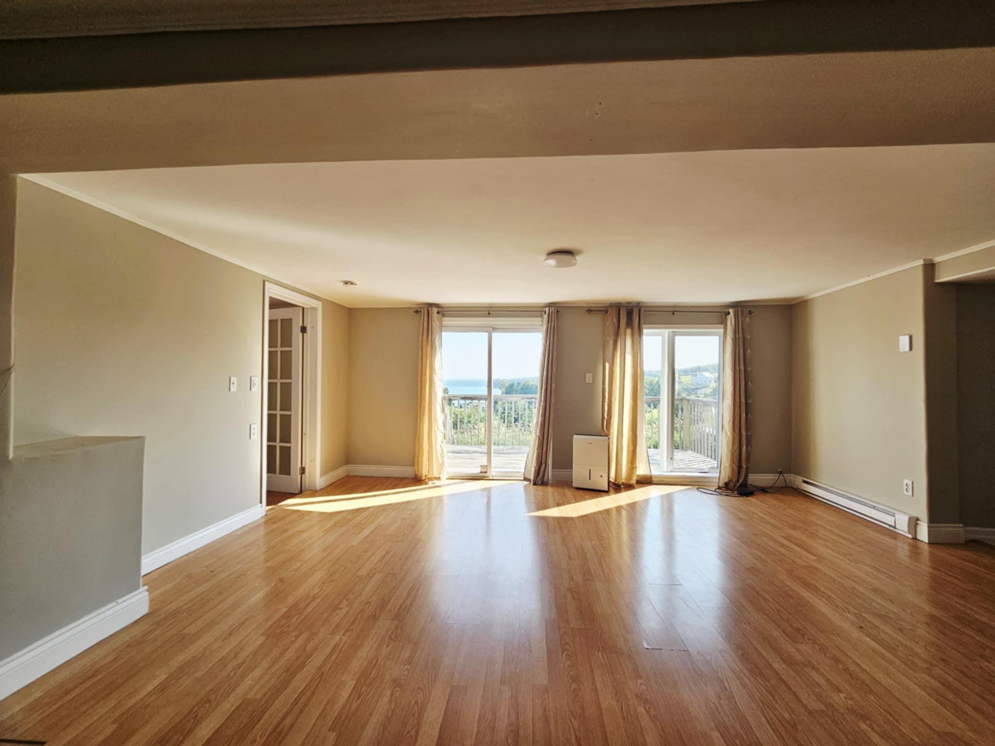 $260,000.00: 1994 Highway 2, Economy