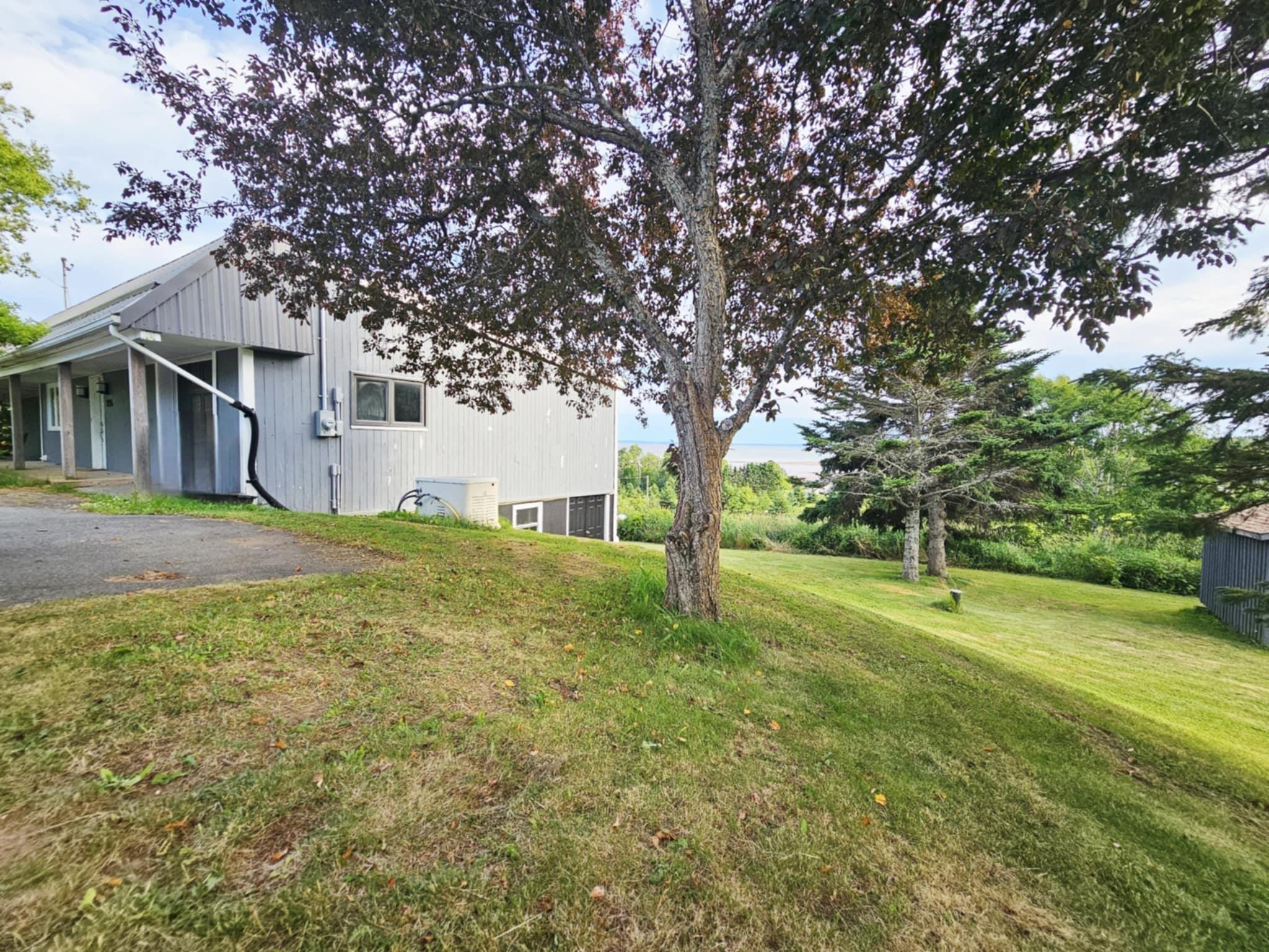 $260,000.00: 1994 Highway 2, Economy