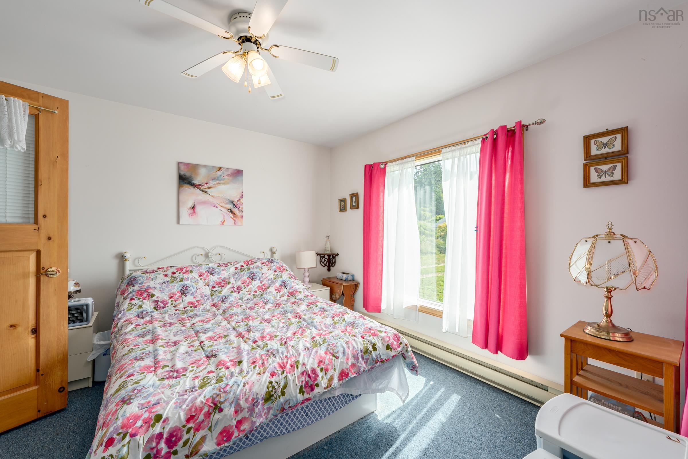 $319,900.00: 2504 Highway 1, Darlings Lake