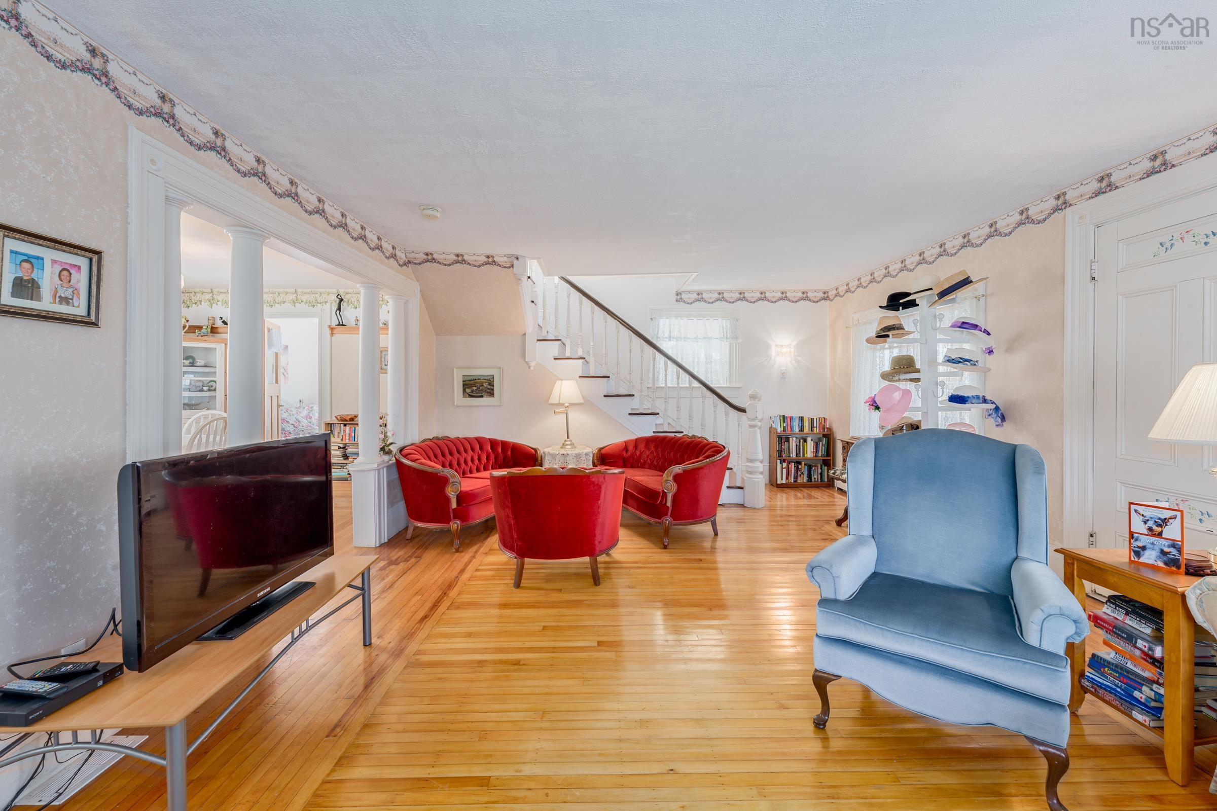 $319,900.00: 2504 Highway 1, Darlings Lake