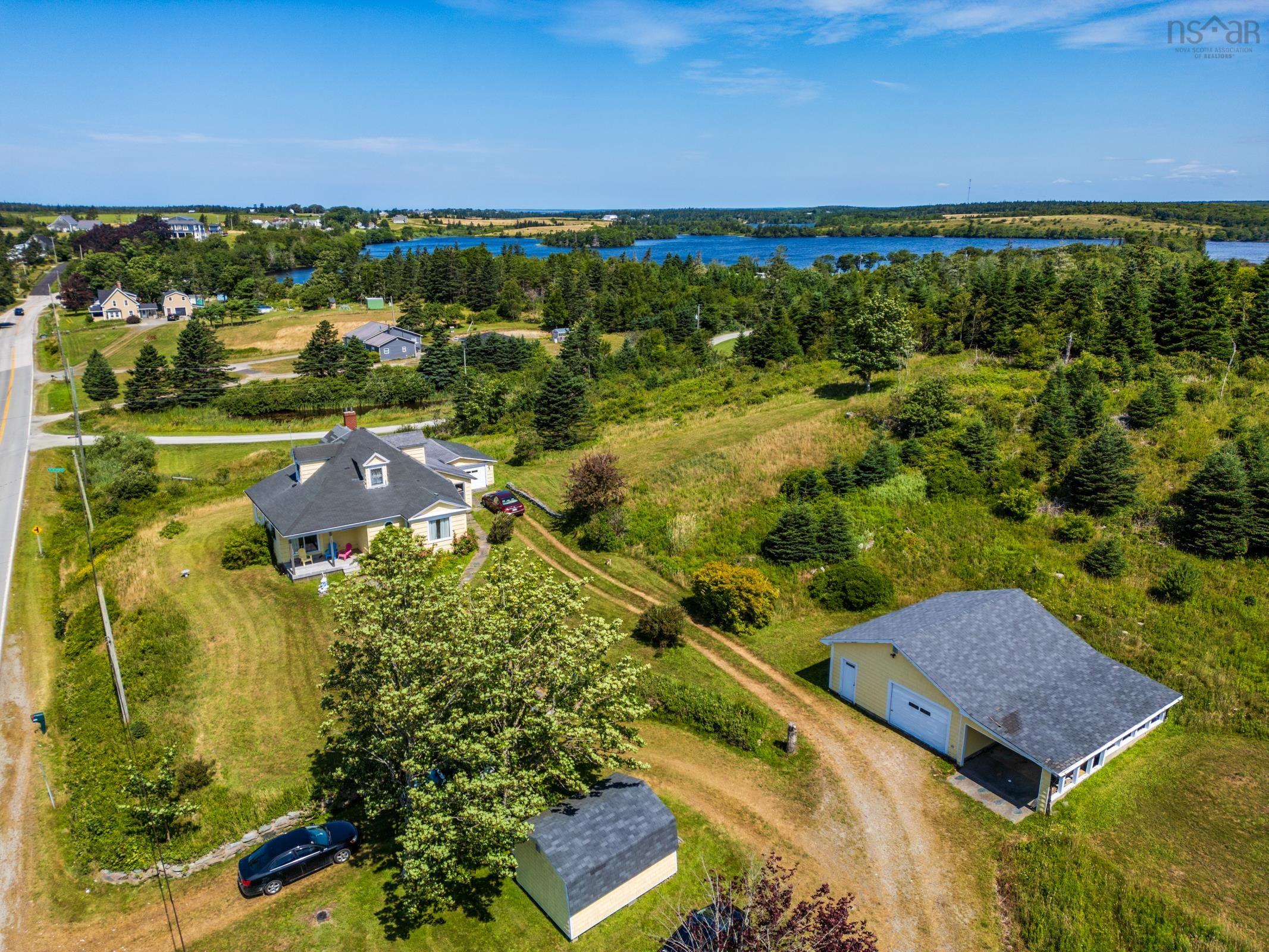 $319,900.00: 2504 Highway 1, Darlings Lake