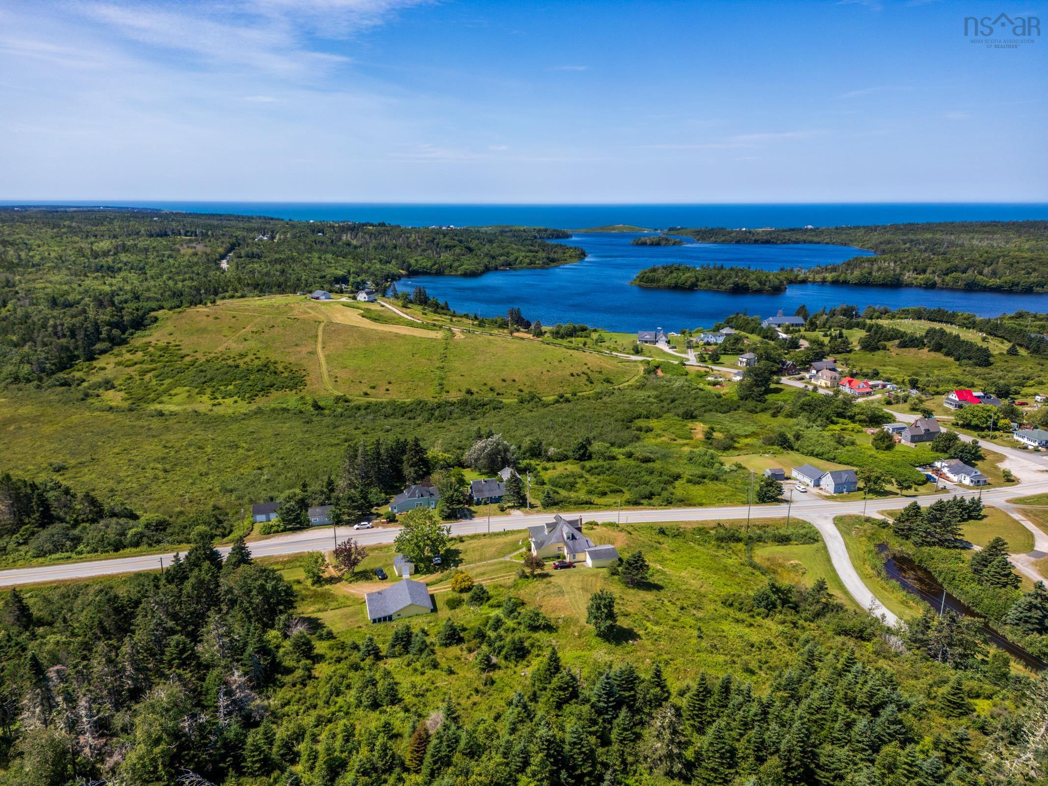 $319,900.00: 2504 Highway 1, Darlings Lake