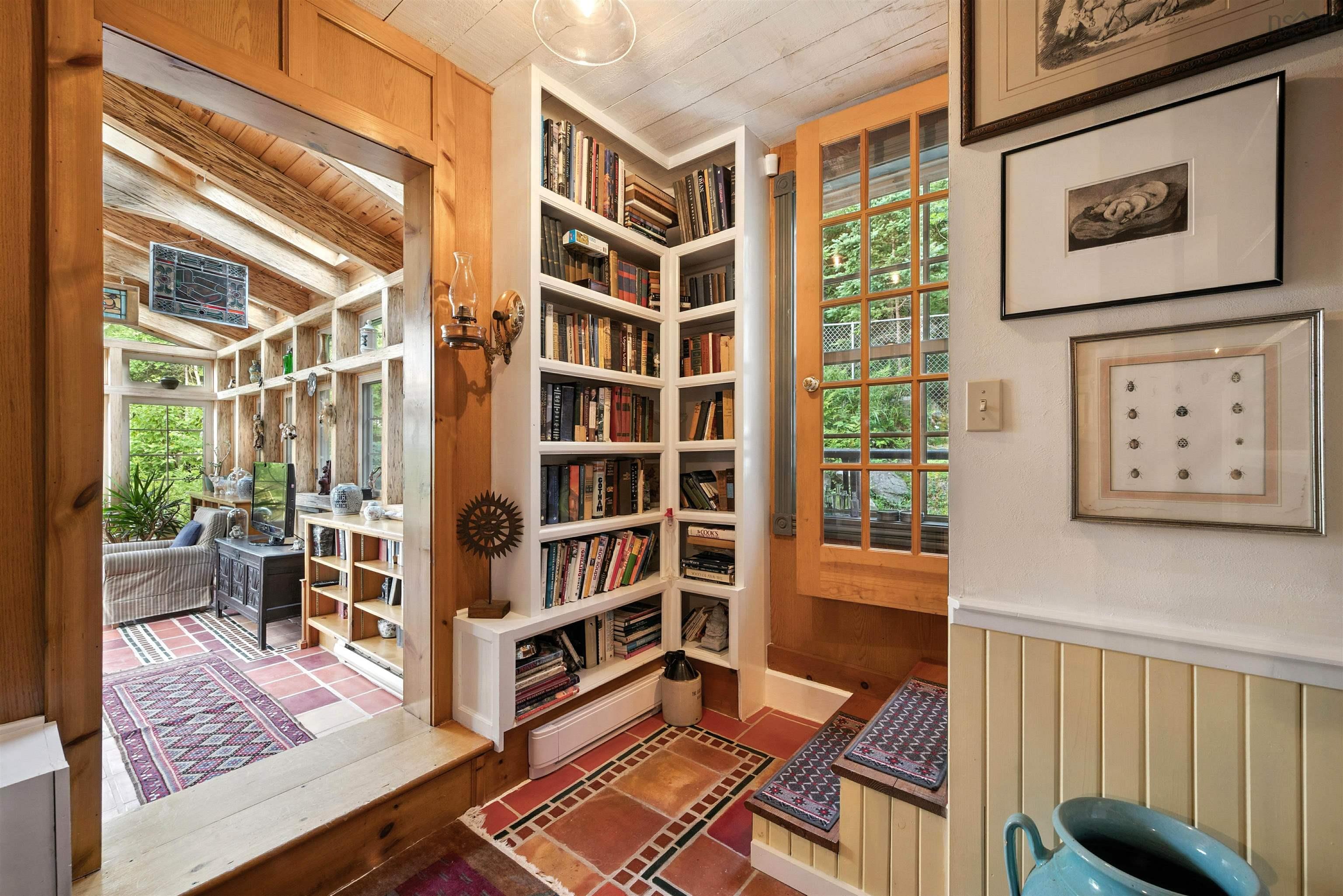 $1,295,000.00: 1618 McLeans Lake Road, Port L