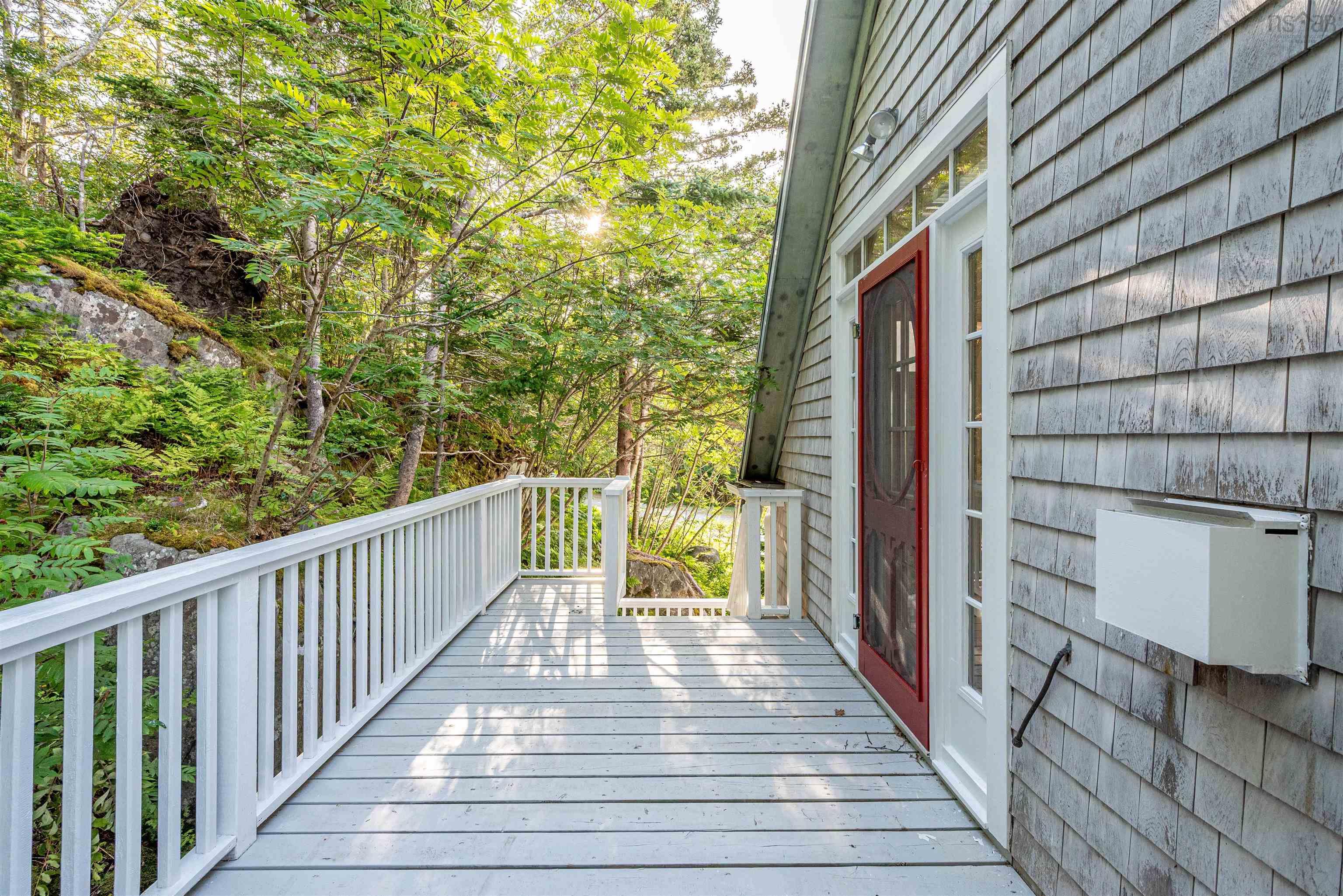 $1,295,000.00: 1618 McLeans Lake Road, Port L