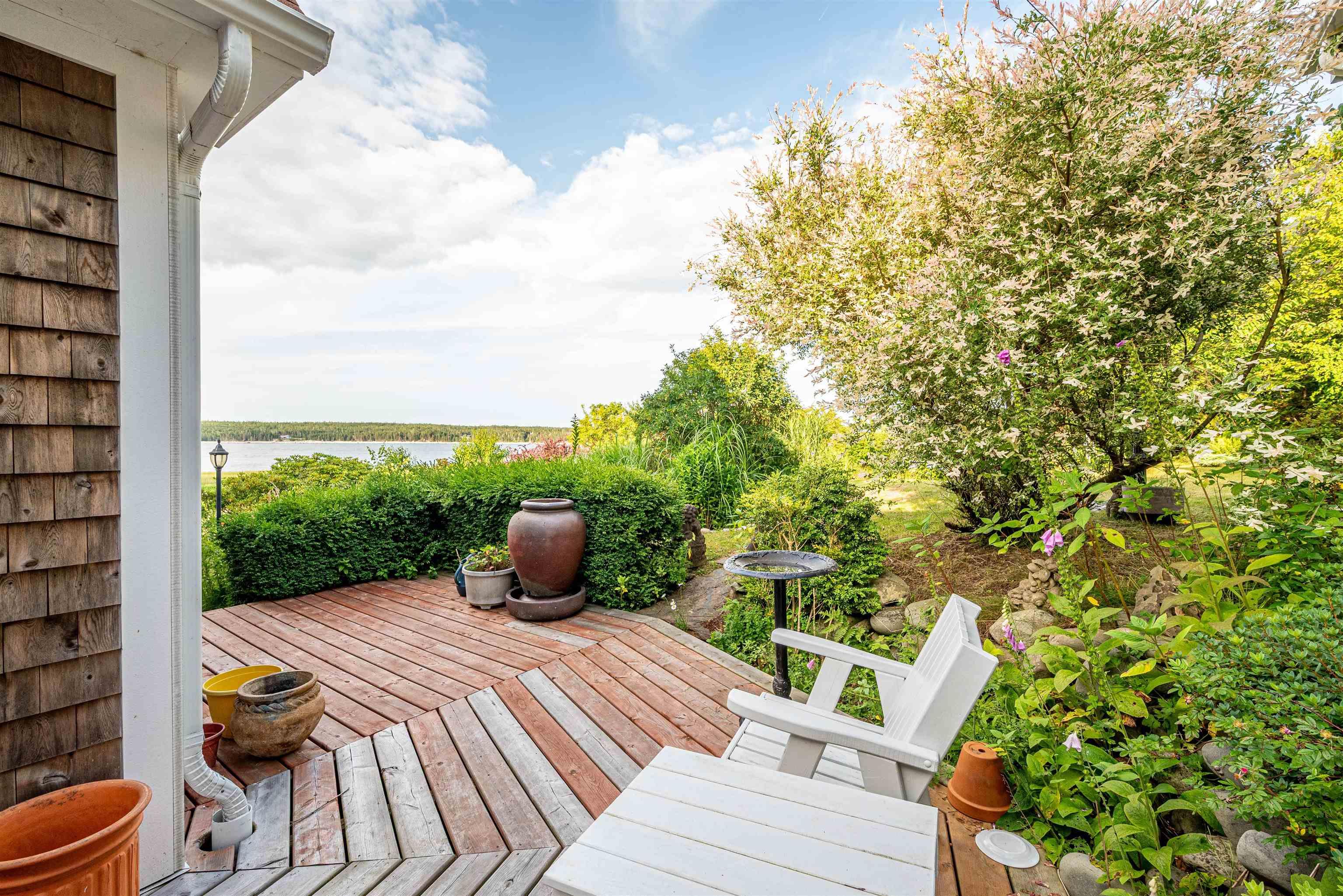 $1,295,000.00: 1618 McLeans Lake Road, Port L