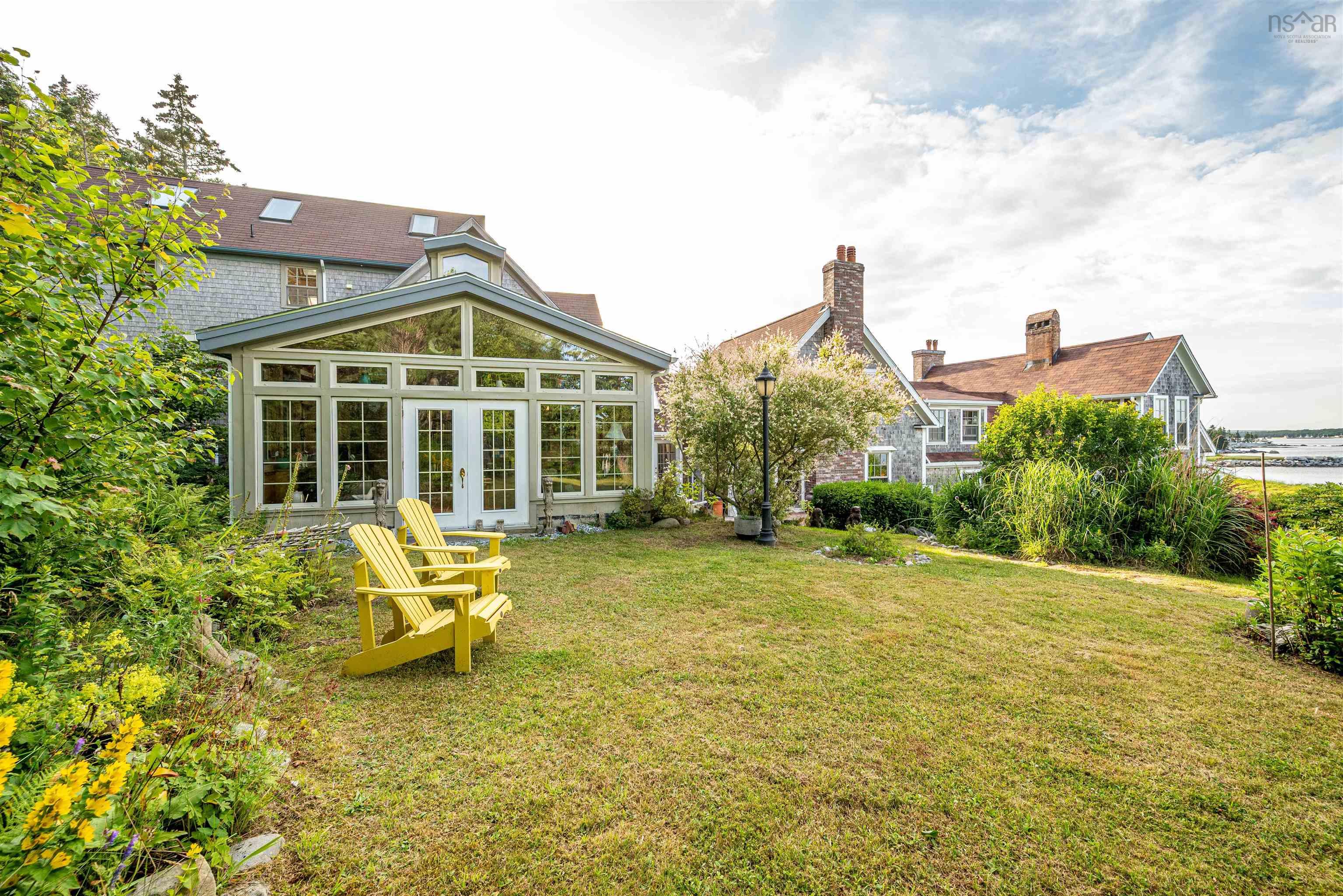 $1,295,000.00: 1618 McLeans Lake Road, Port L