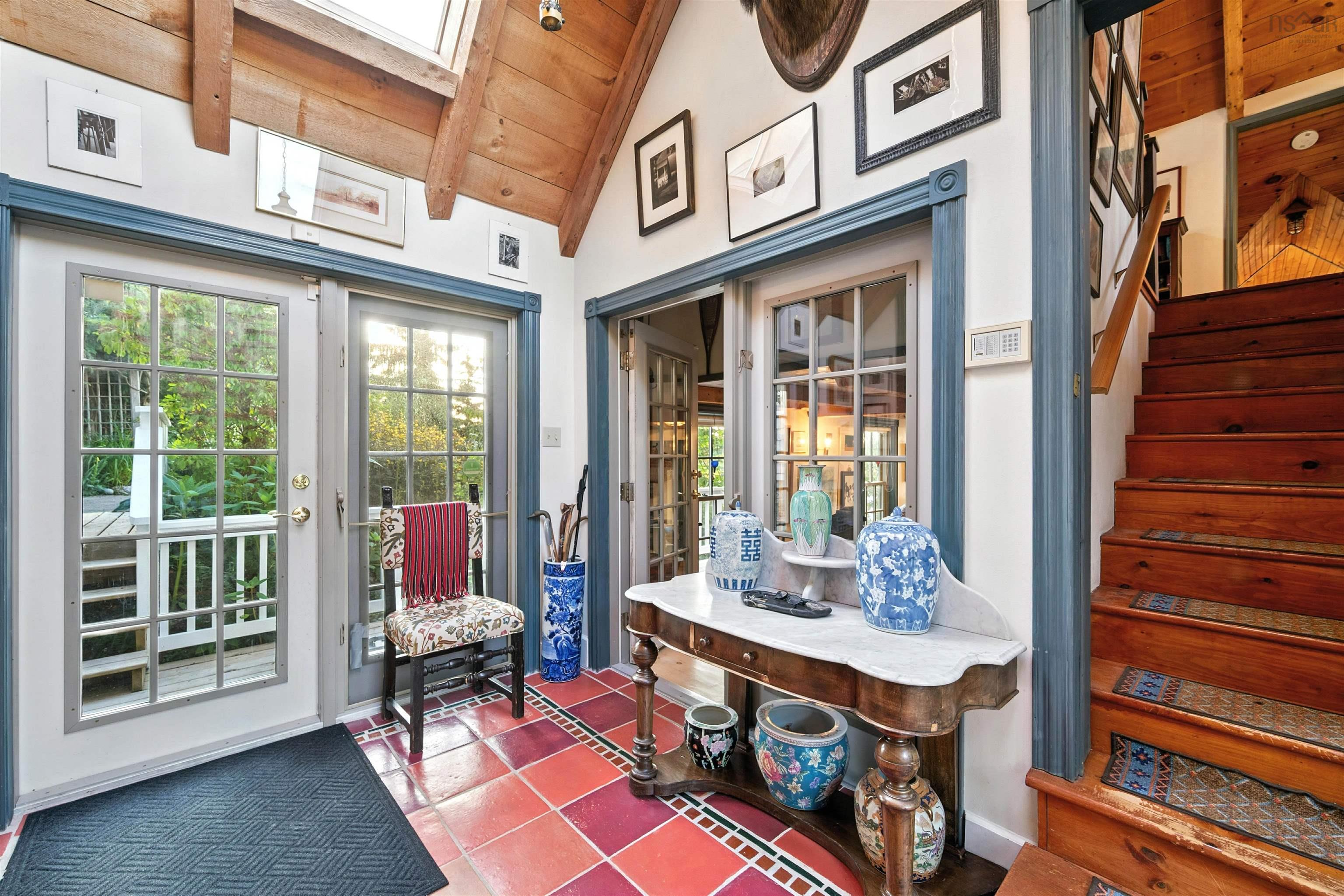 $1,295,000.00: 1618 McLeans Lake Road, Port L