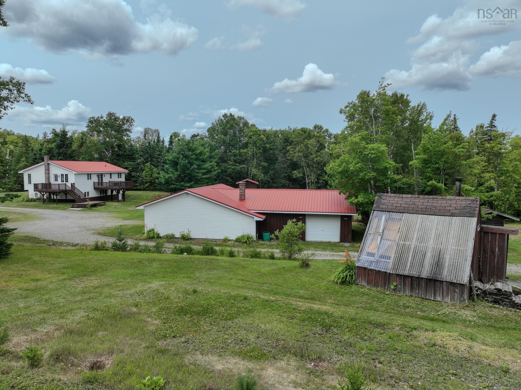 $449,900.00: 623 Morley Road, Portage