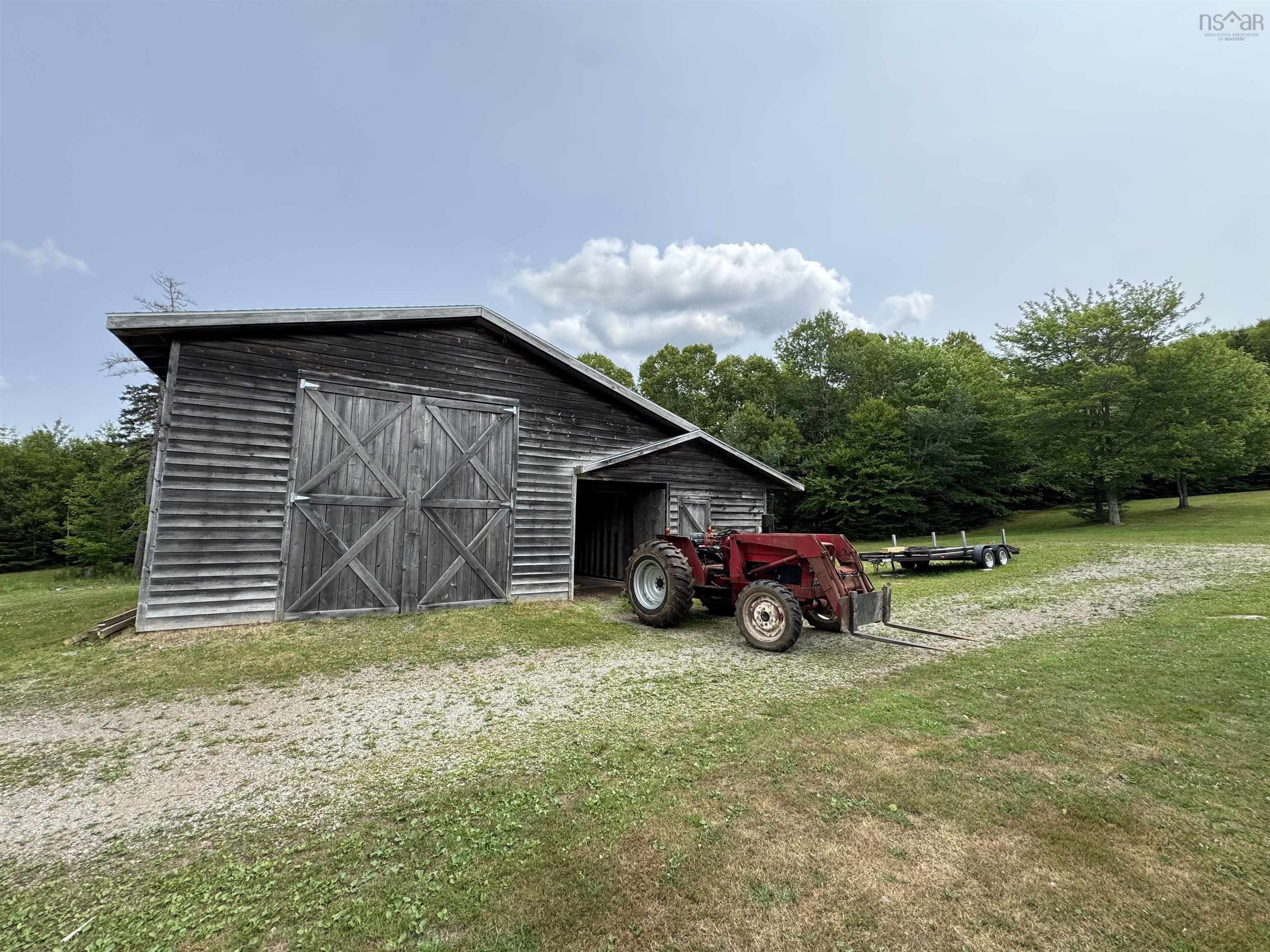 $449,900.00: 623 Morley Road, Portage