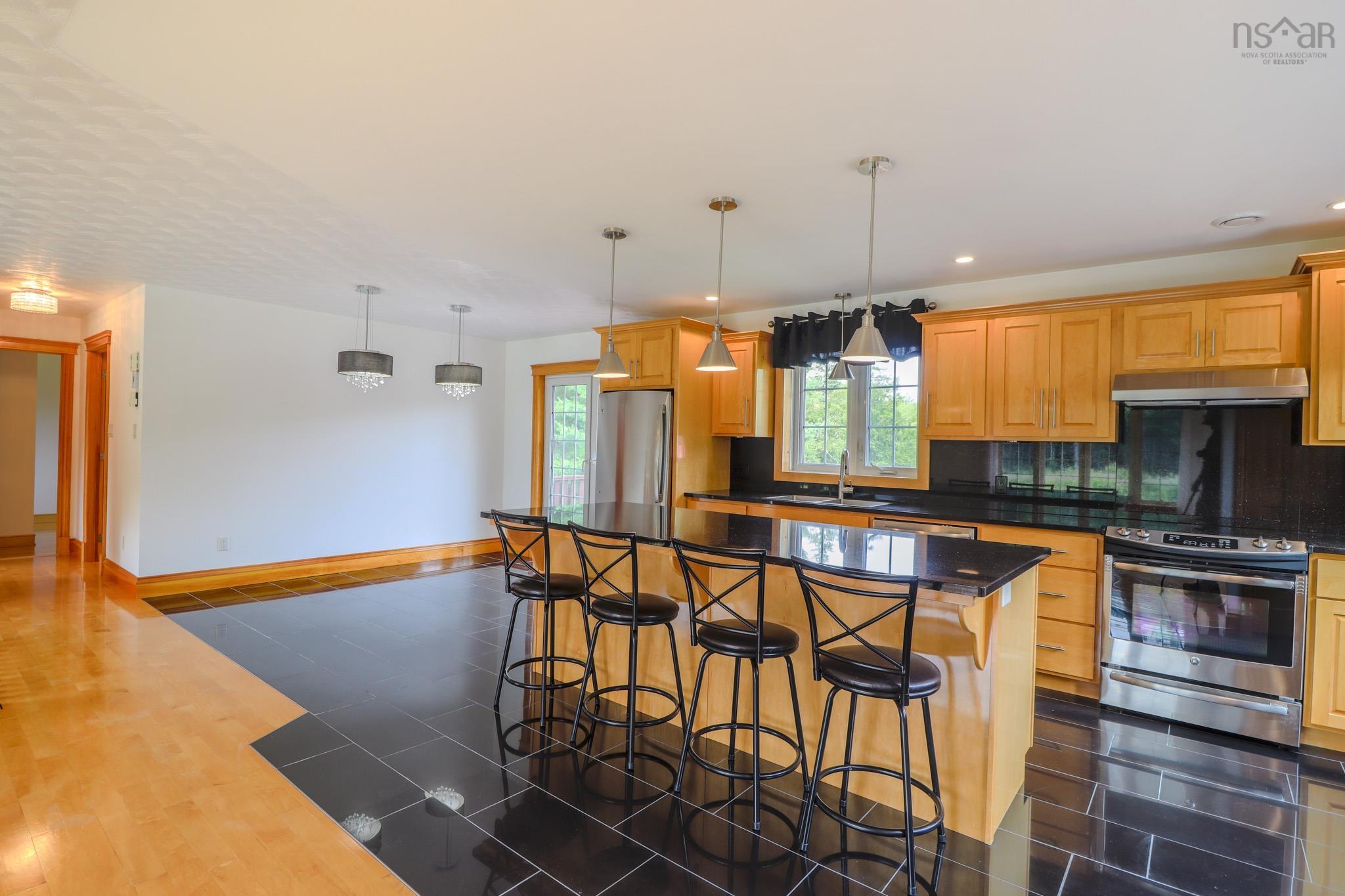 $449,900.00: 623 Morley Road, Portage