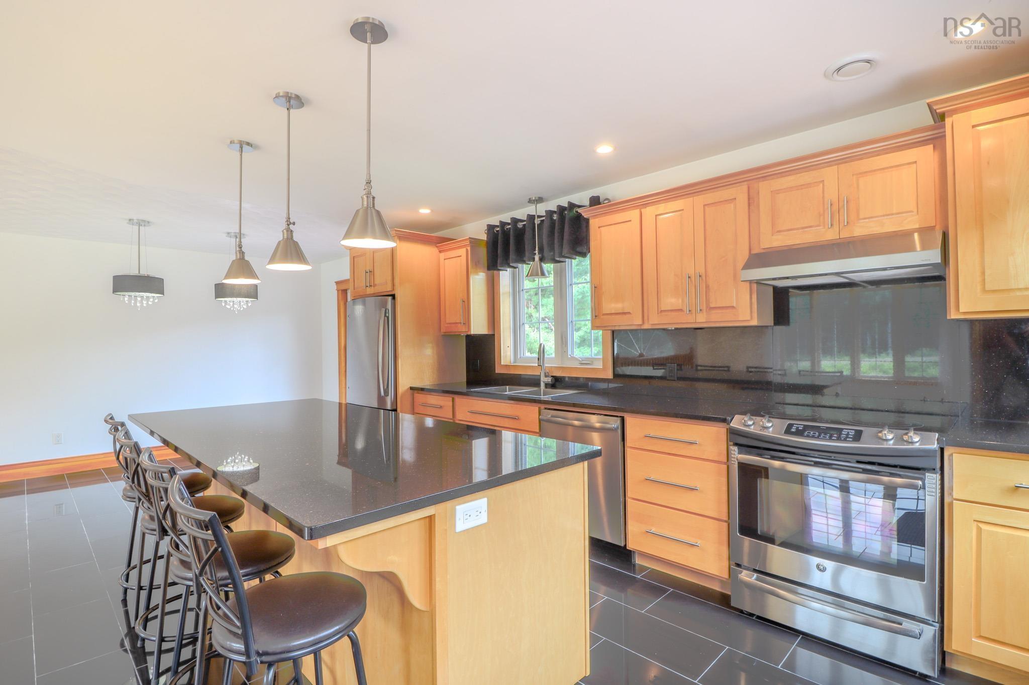 $449,900.00: 623 Morley Road, Portage