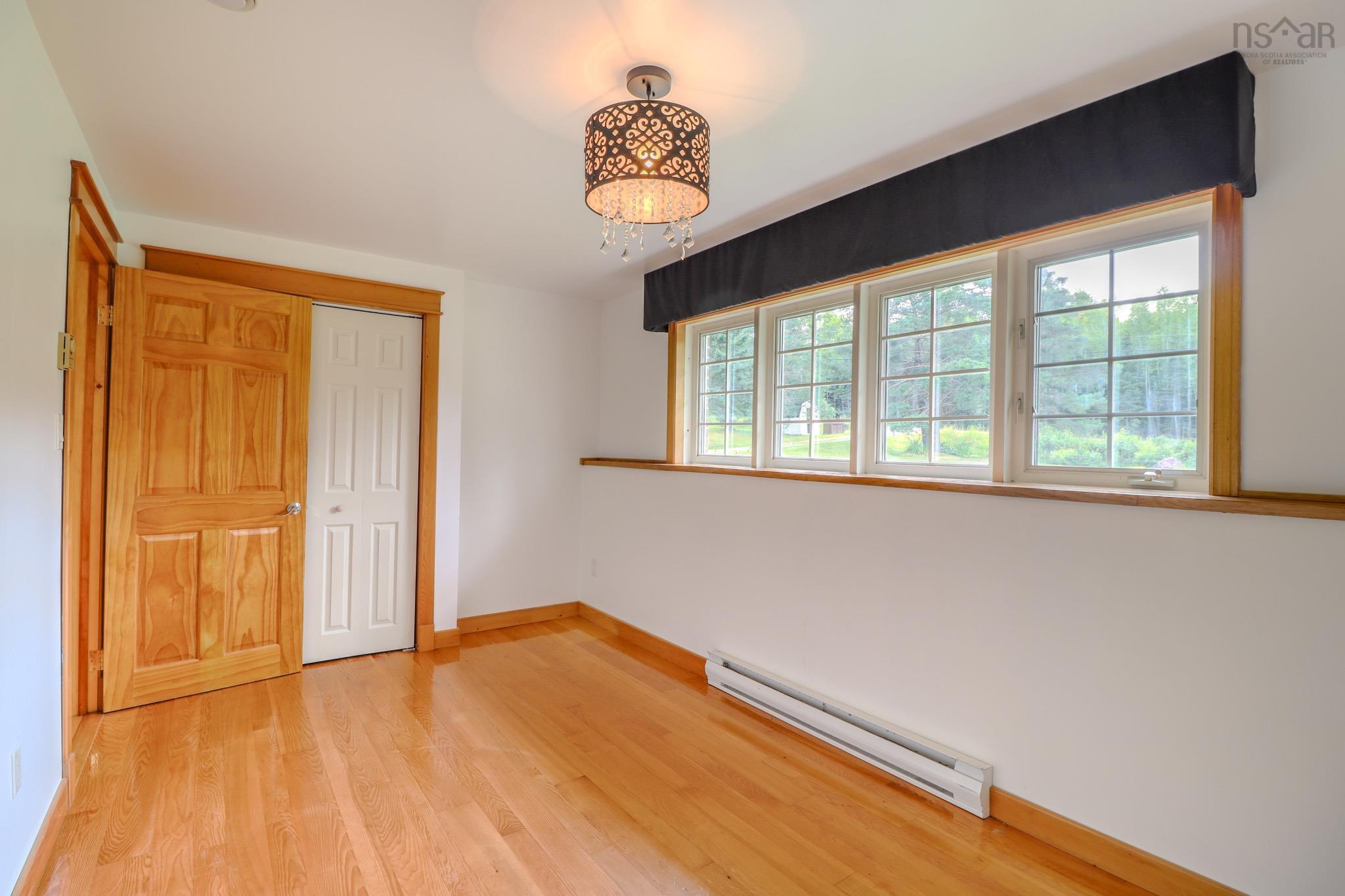 $449,900.00: 623 Morley Road, Portage