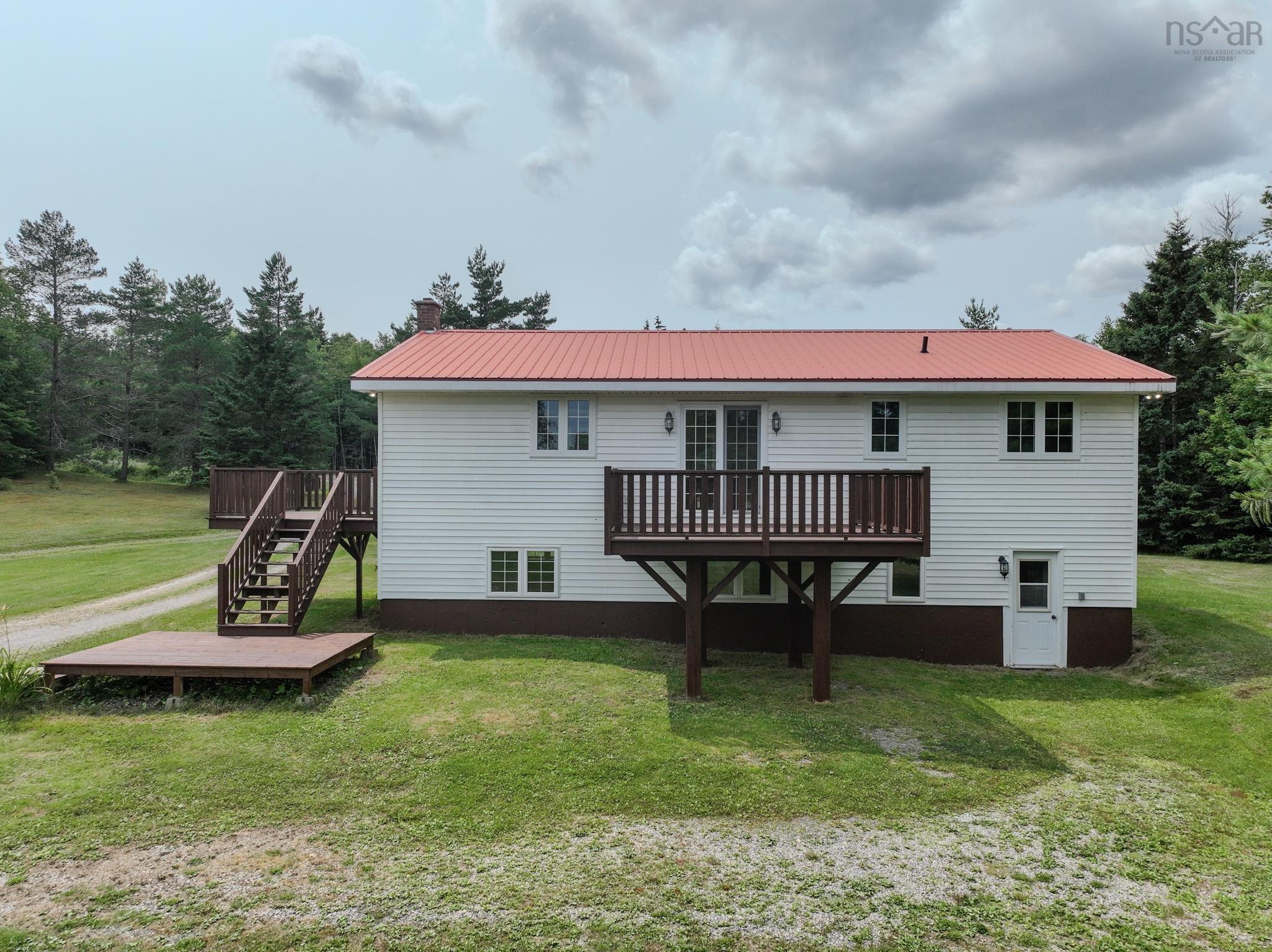 $449,900.00: 623 Morley Road, Portage