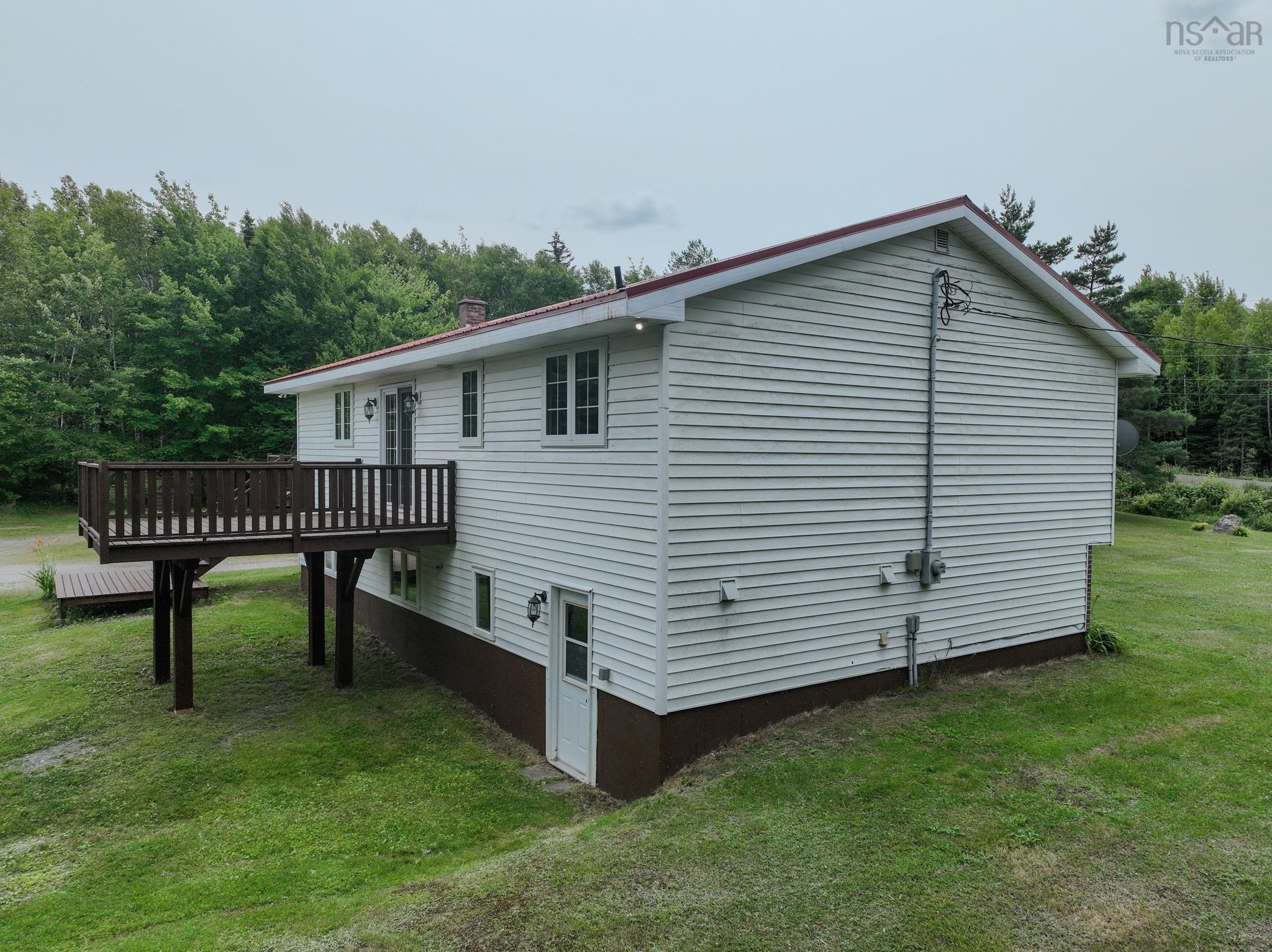 $449,900.00: 623 Morley Road, Portage