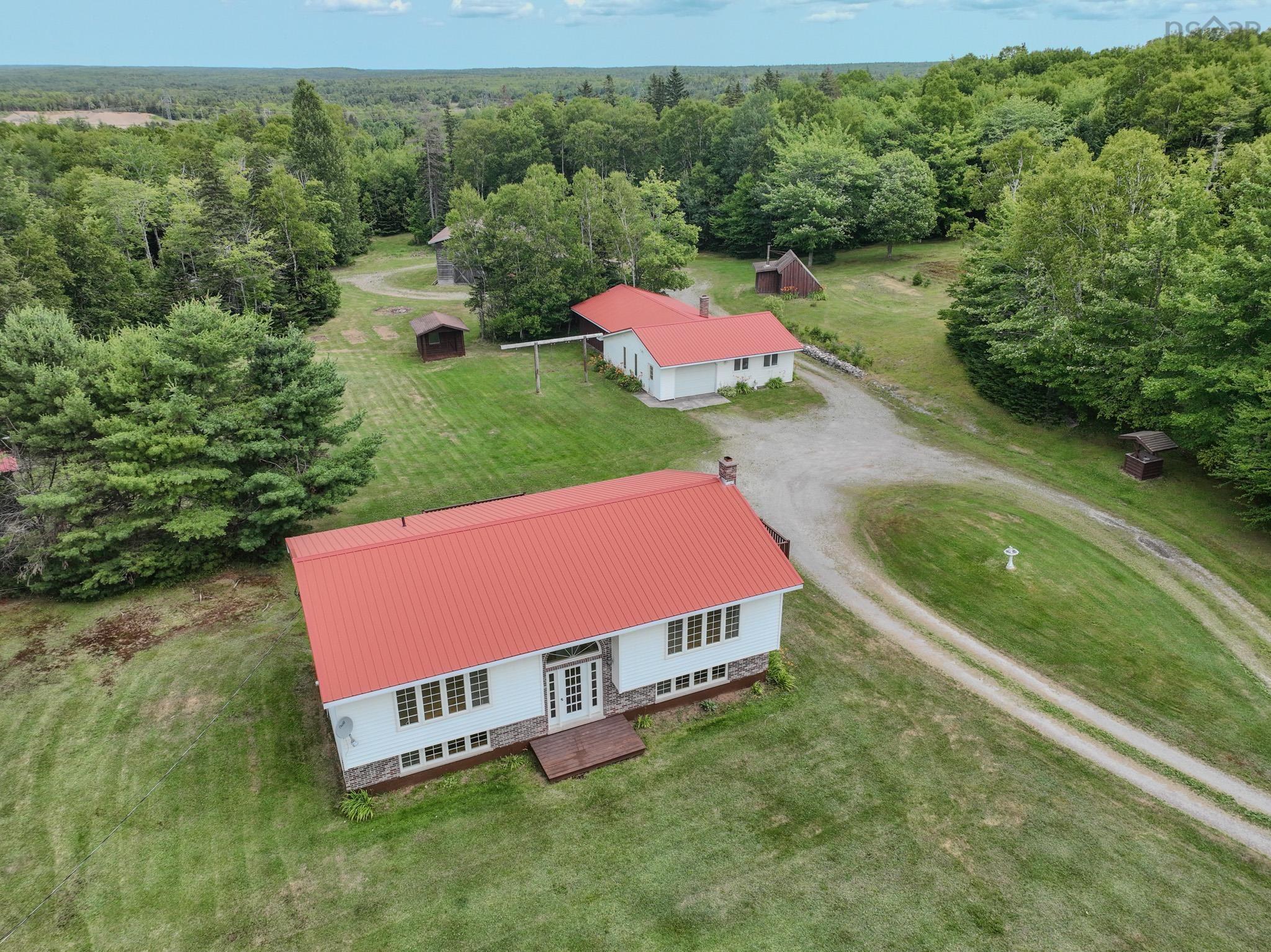 $449,900.00: 623 Morley Road, Portage