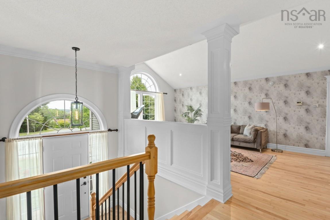 $769,900.00: 28 Glenmont Avenue, Bedford