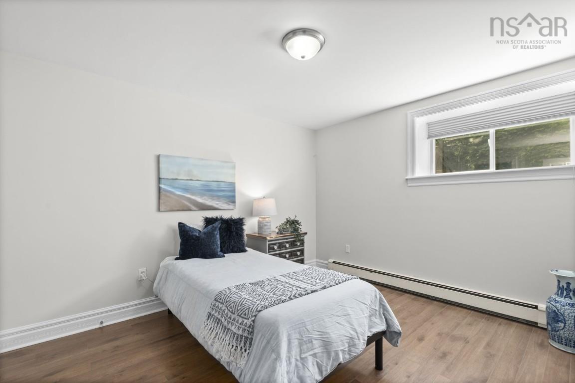 $769,900.00: 28 Glenmont Avenue, Bedford