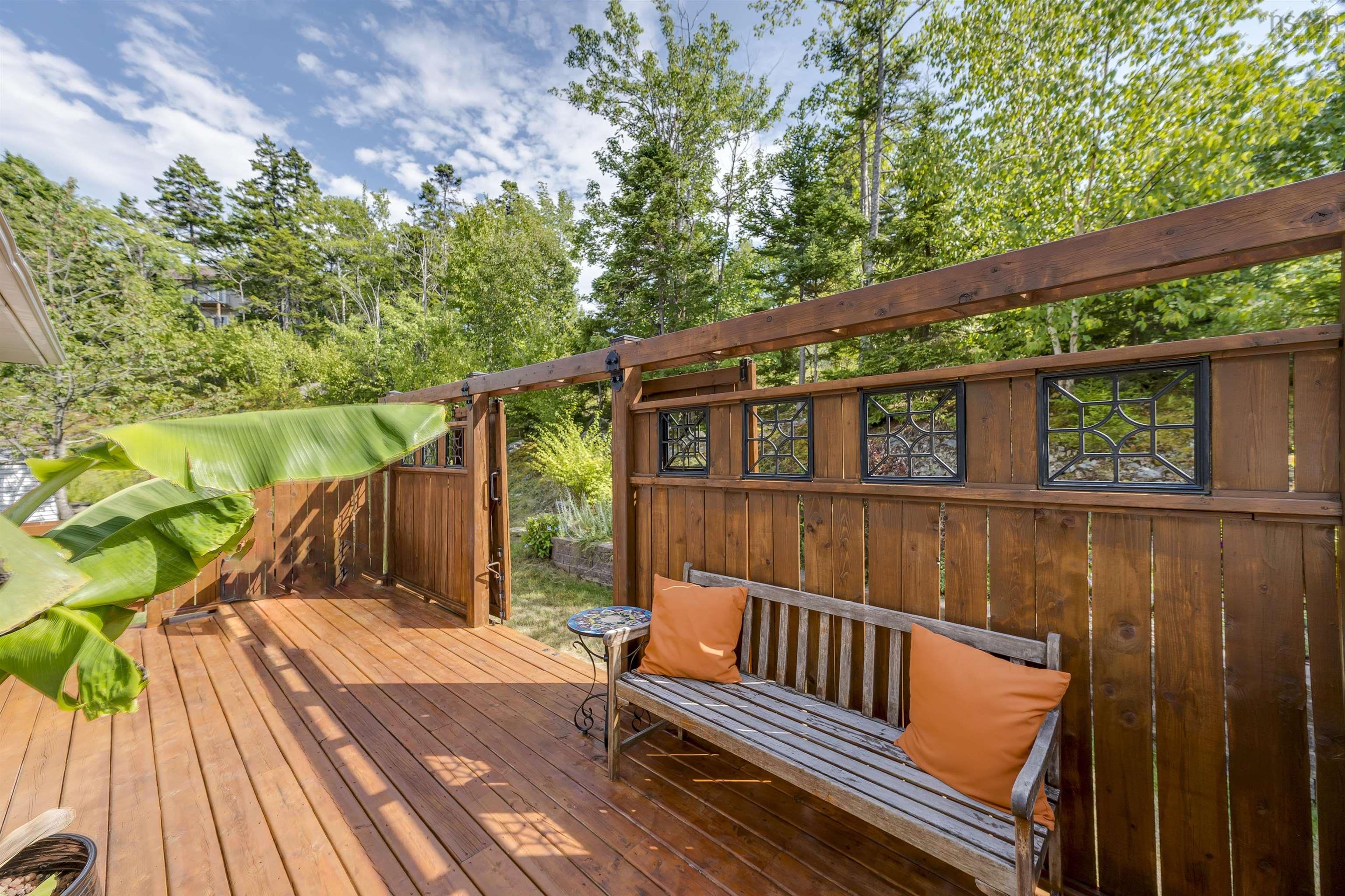 $769,900.00: 28 Glenmont Avenue, Bedford