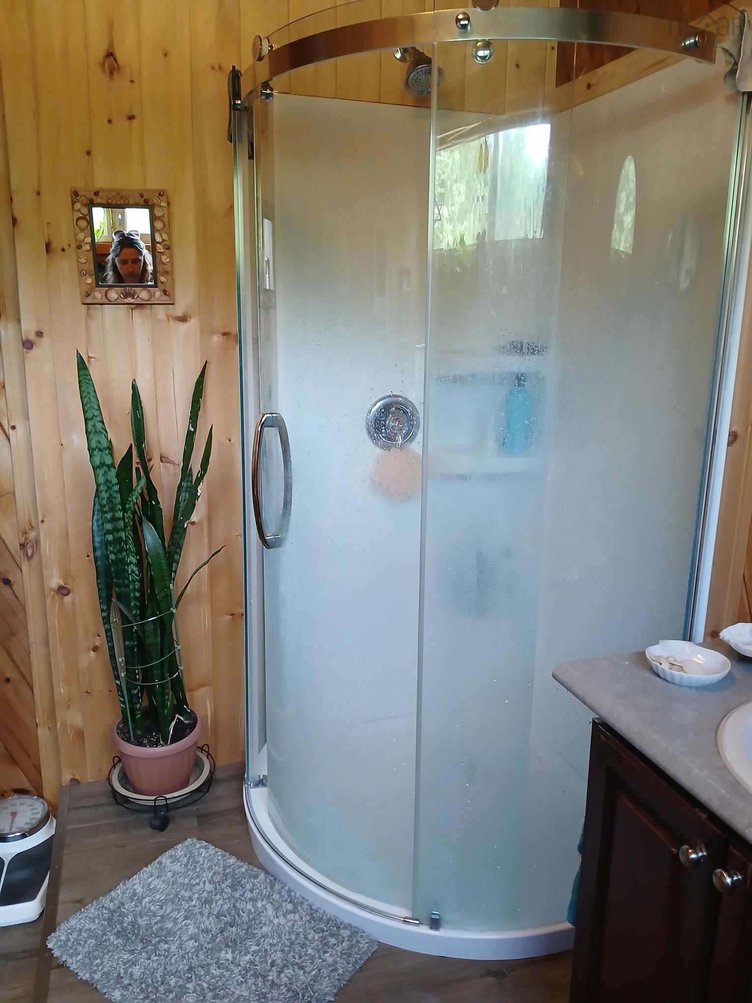 $365,000.00: 1413 West Caledonia Road, West Caledonia