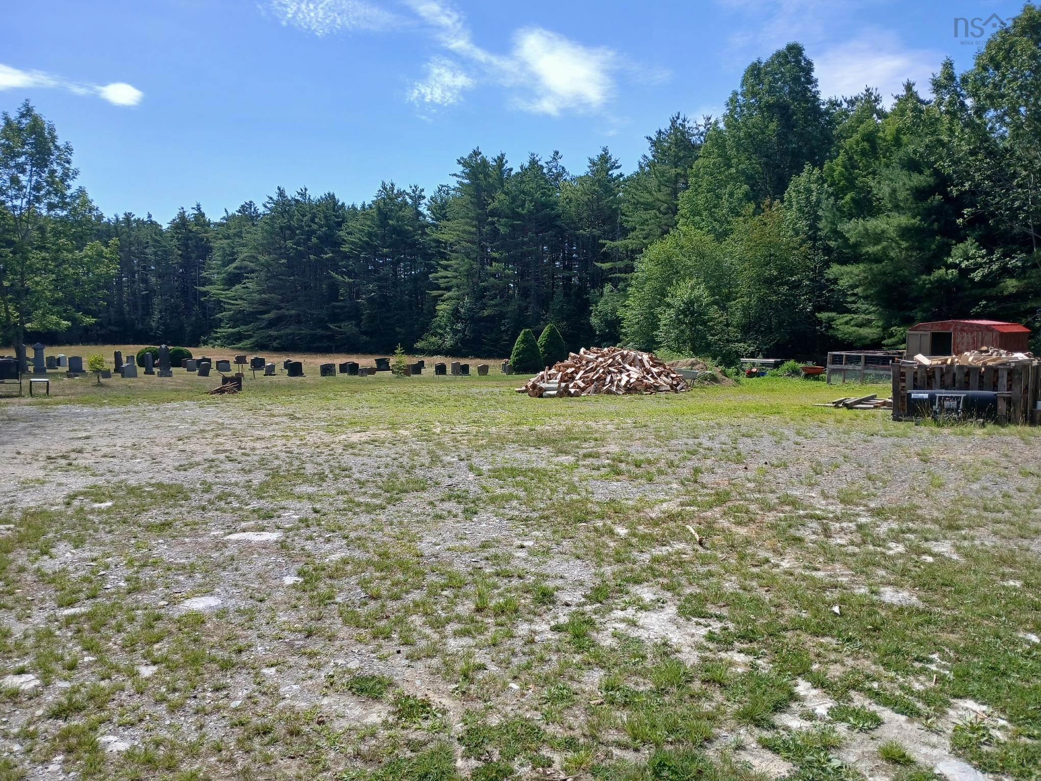 $365,000.00: 1413 West Caledonia Road, West Caledonia