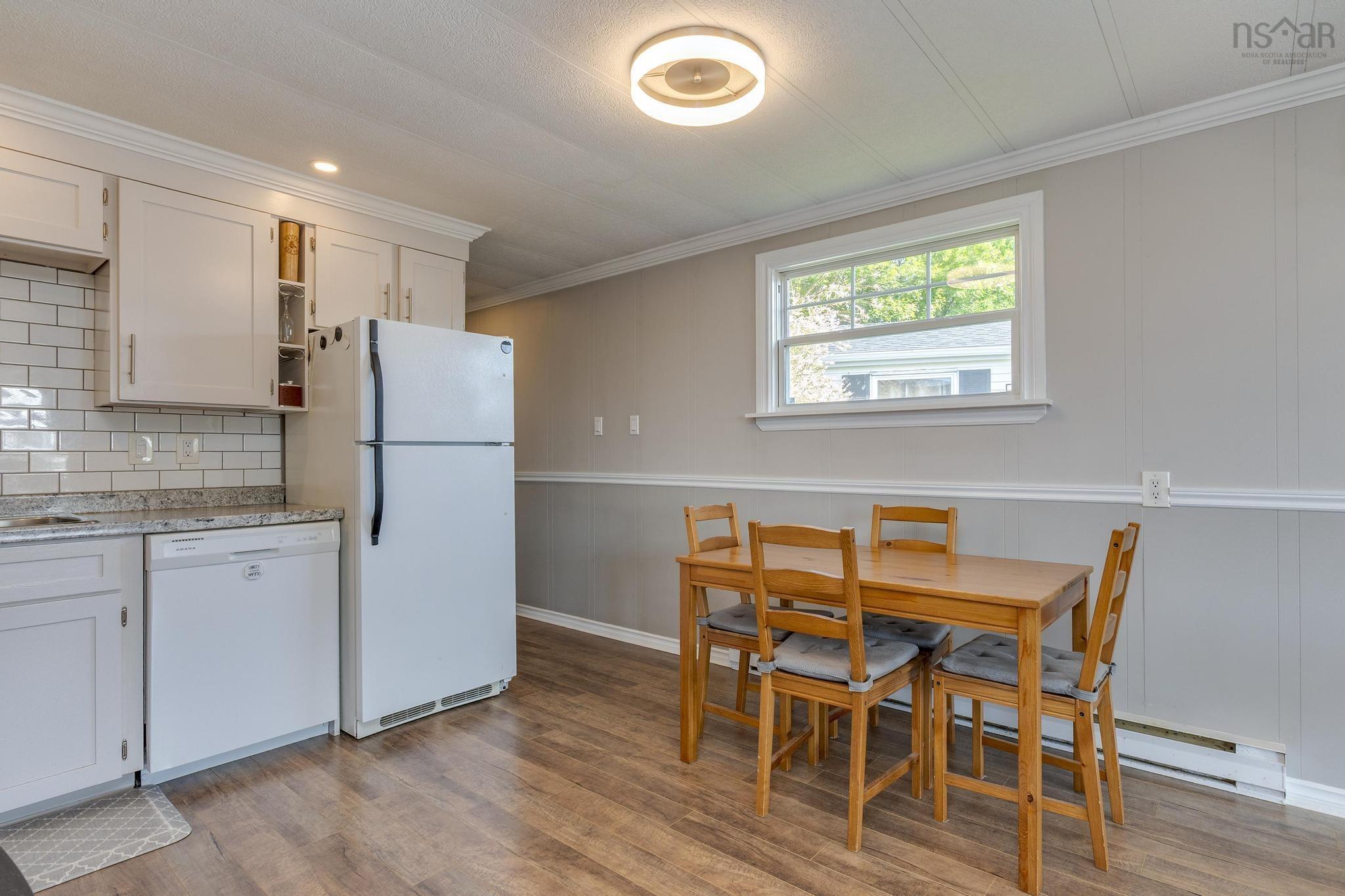 $214,900.00: 6 Lacomb Drive, Dartmouth