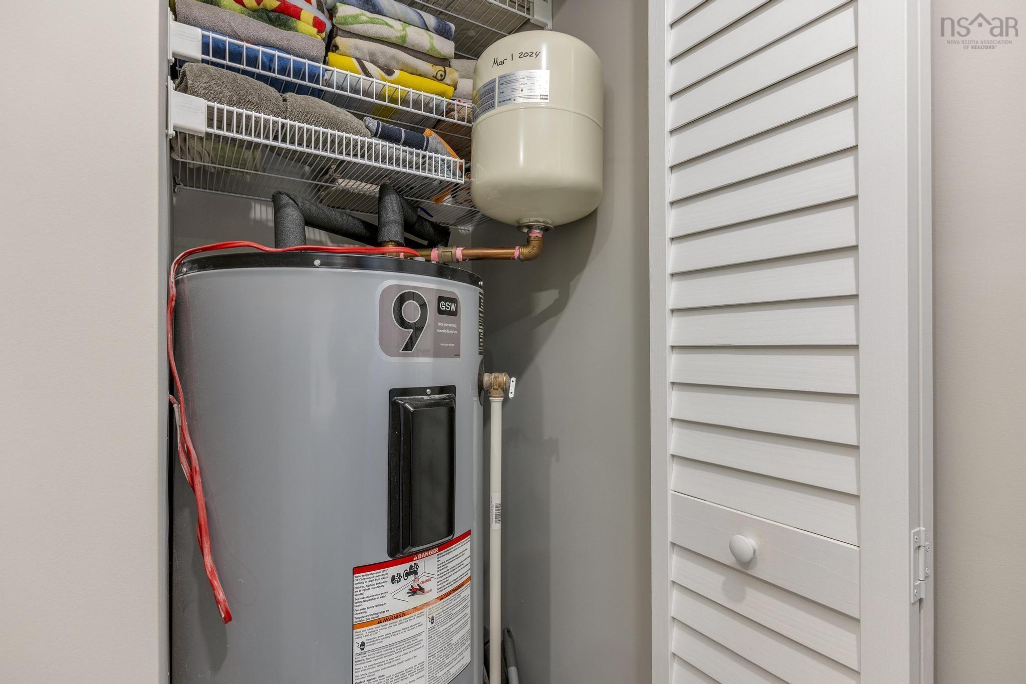 $214,900.00: 6 Lacomb Drive, Dartmouth