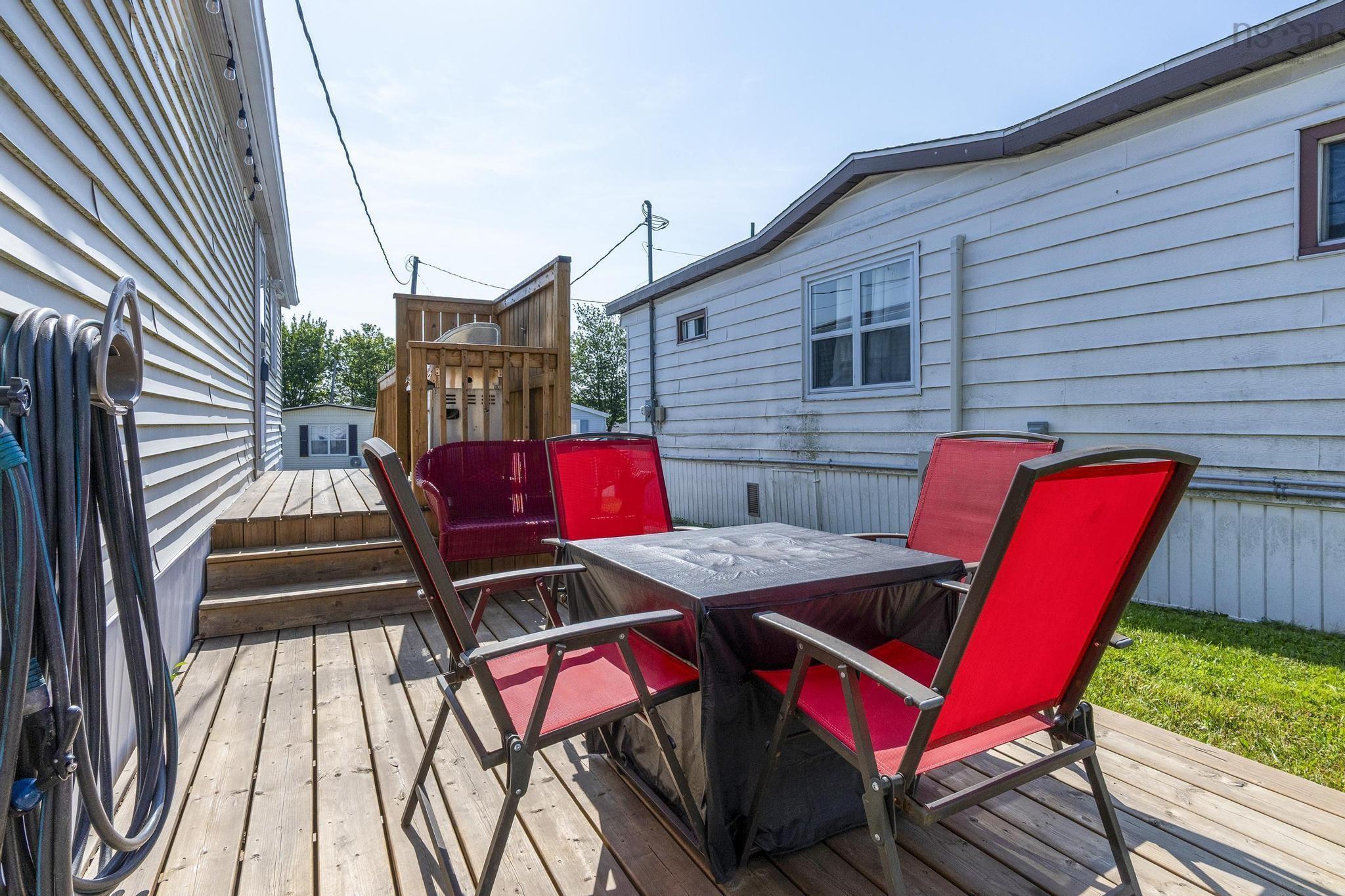 $214,900.00: 6 Lacomb Drive, Dartmouth