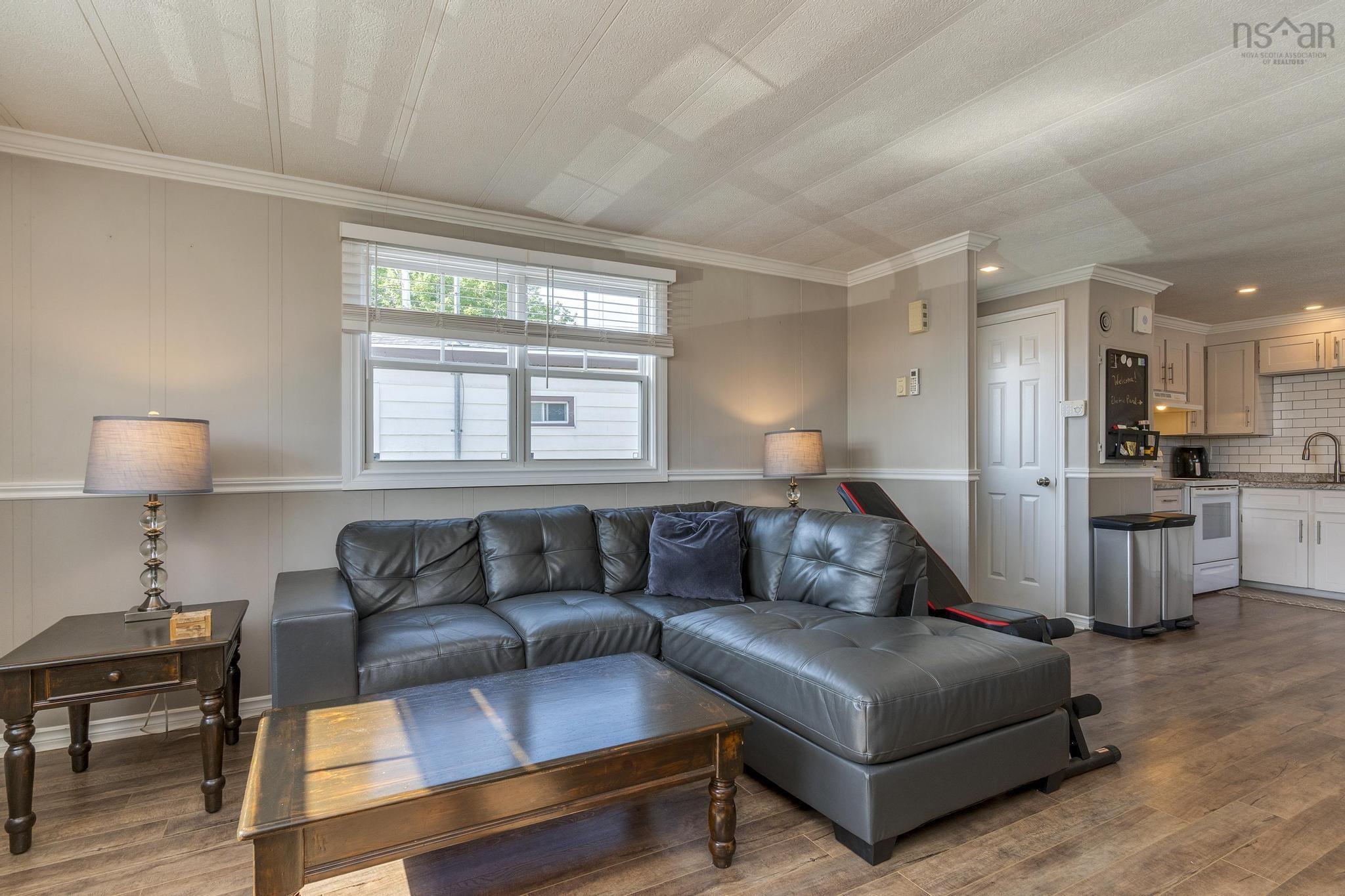 $214,900.00: 6 Lacomb Drive, Dartmouth