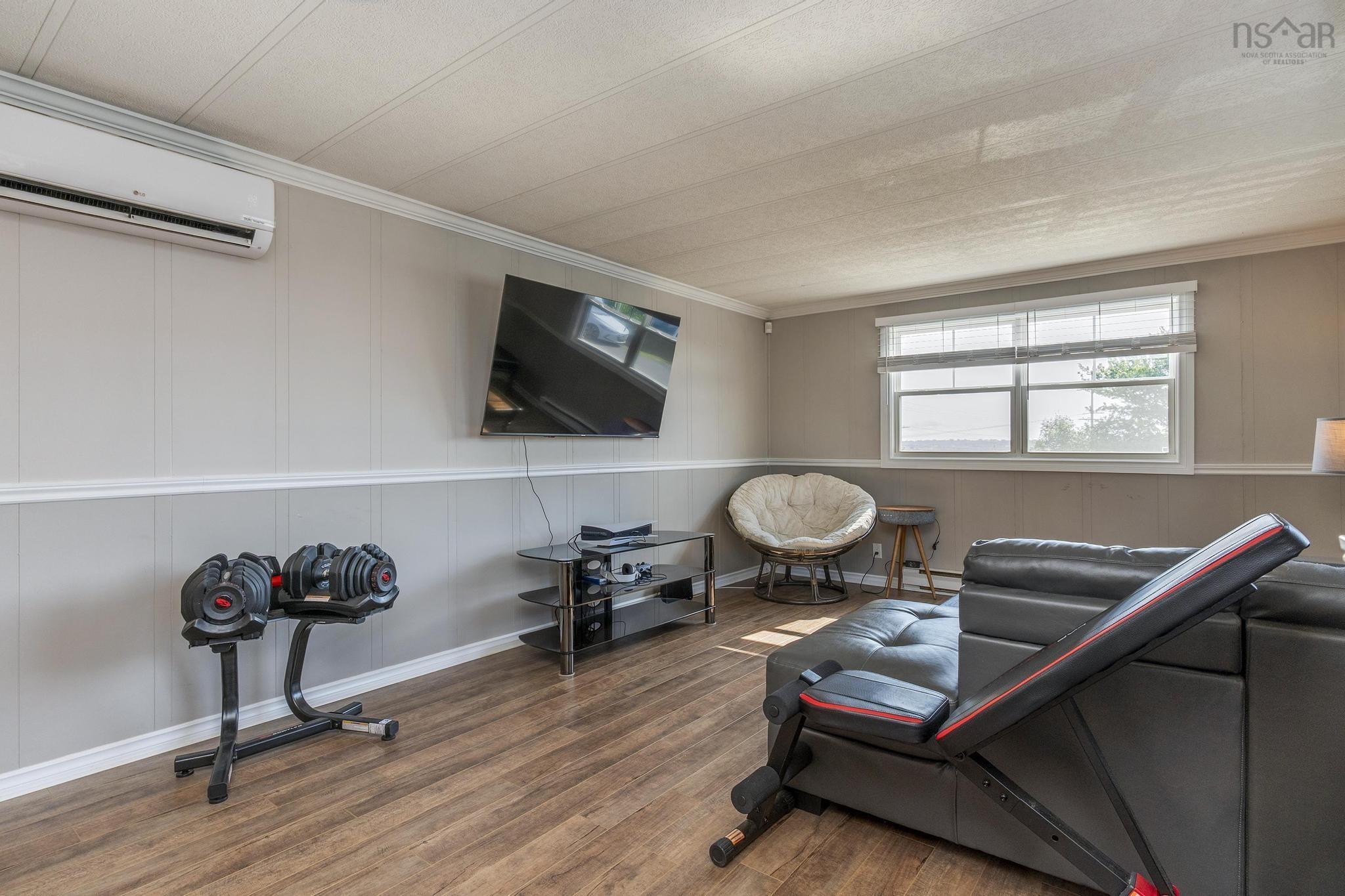 $214,900.00: 6 Lacomb Drive, Dartmouth