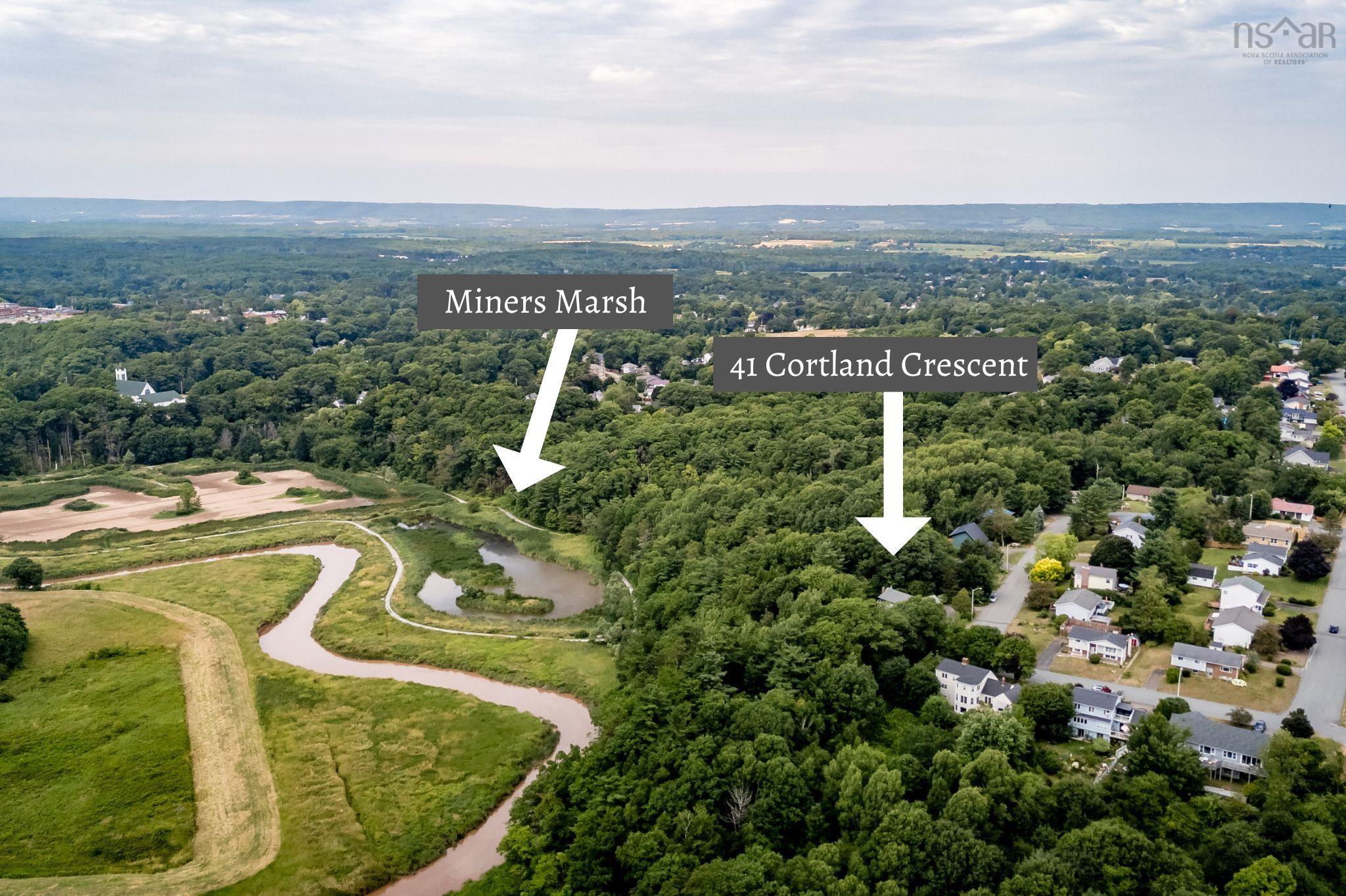 $449,900.00: 41 Cortland Crescent, North Kentville