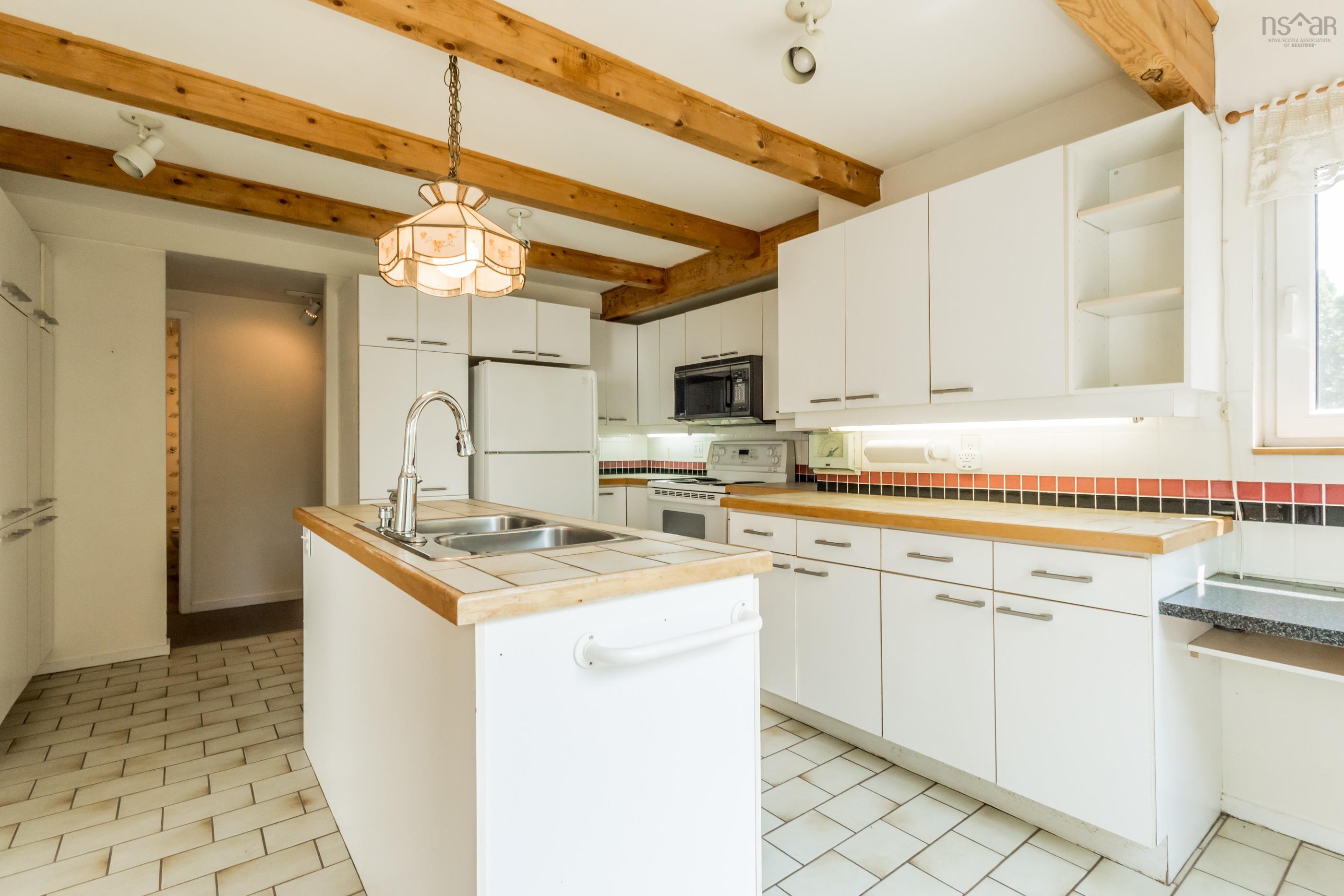 $449,900.00: 41 Cortland Crescent, North Kentville