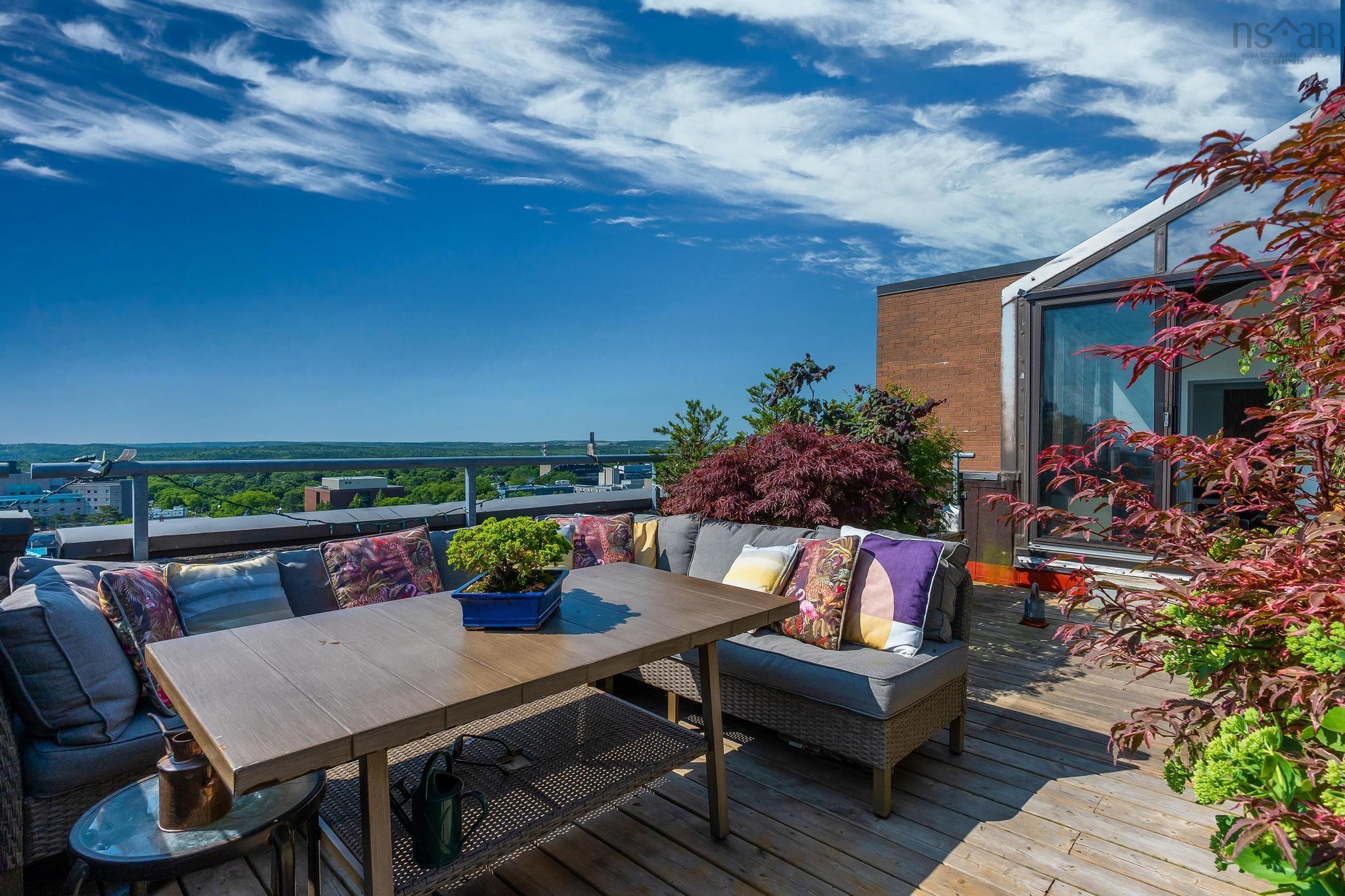 Ph101 5959 Spring Garden Road, Halifax, NS (MLS® 202518914)