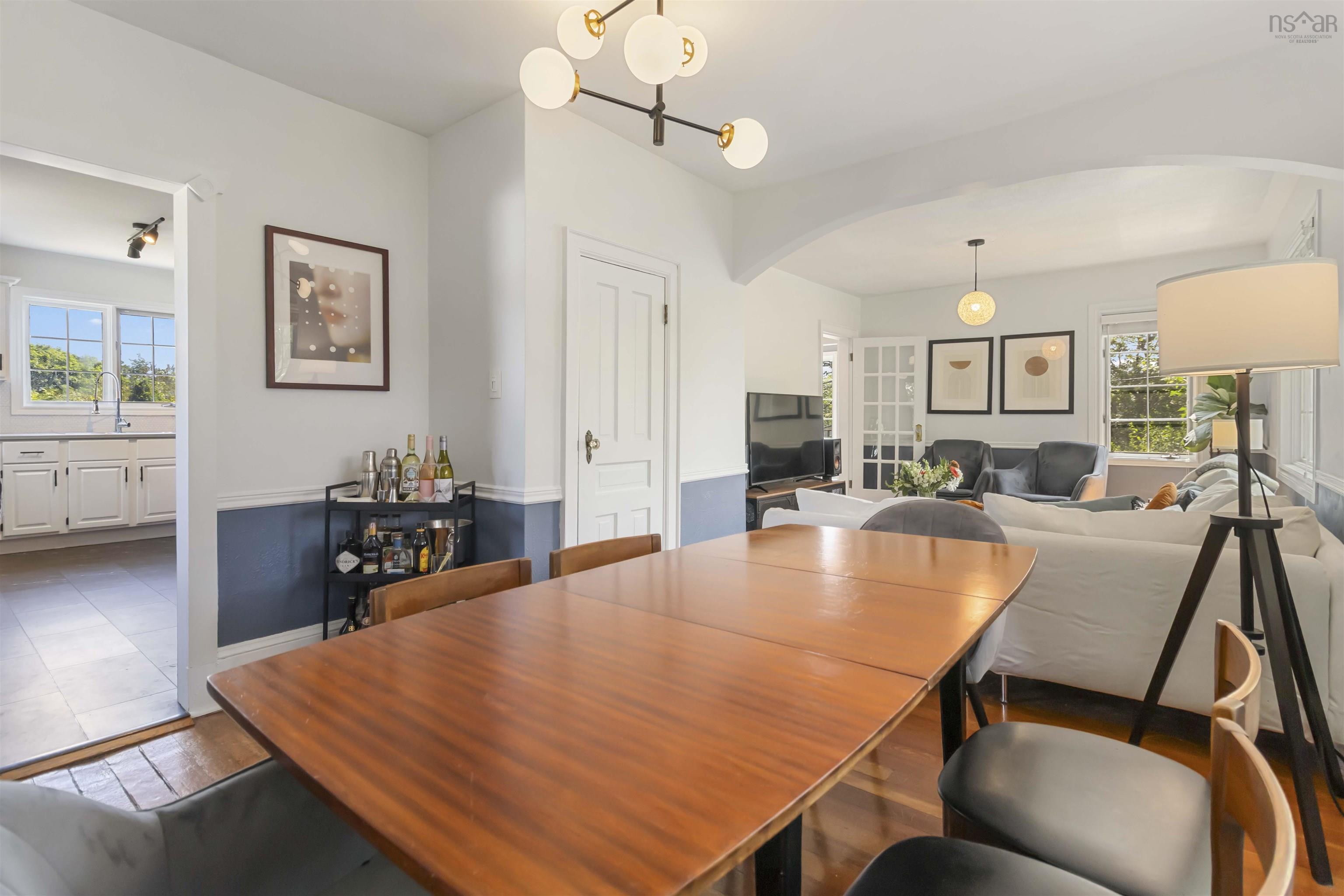 $565,000.00: 8 Power Street, Dartmouth