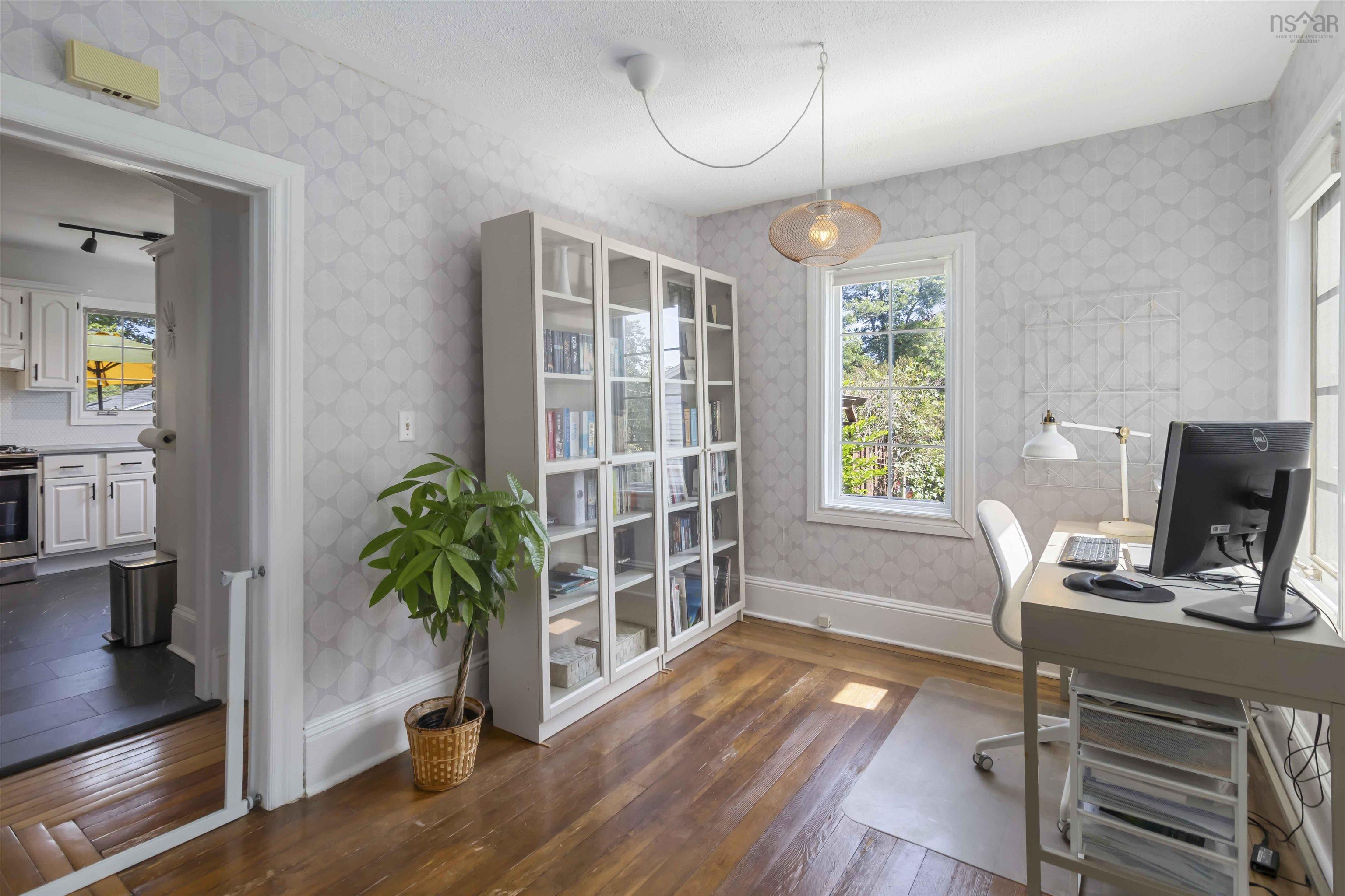 $565,000.00: 8 Power Street, Dartmouth