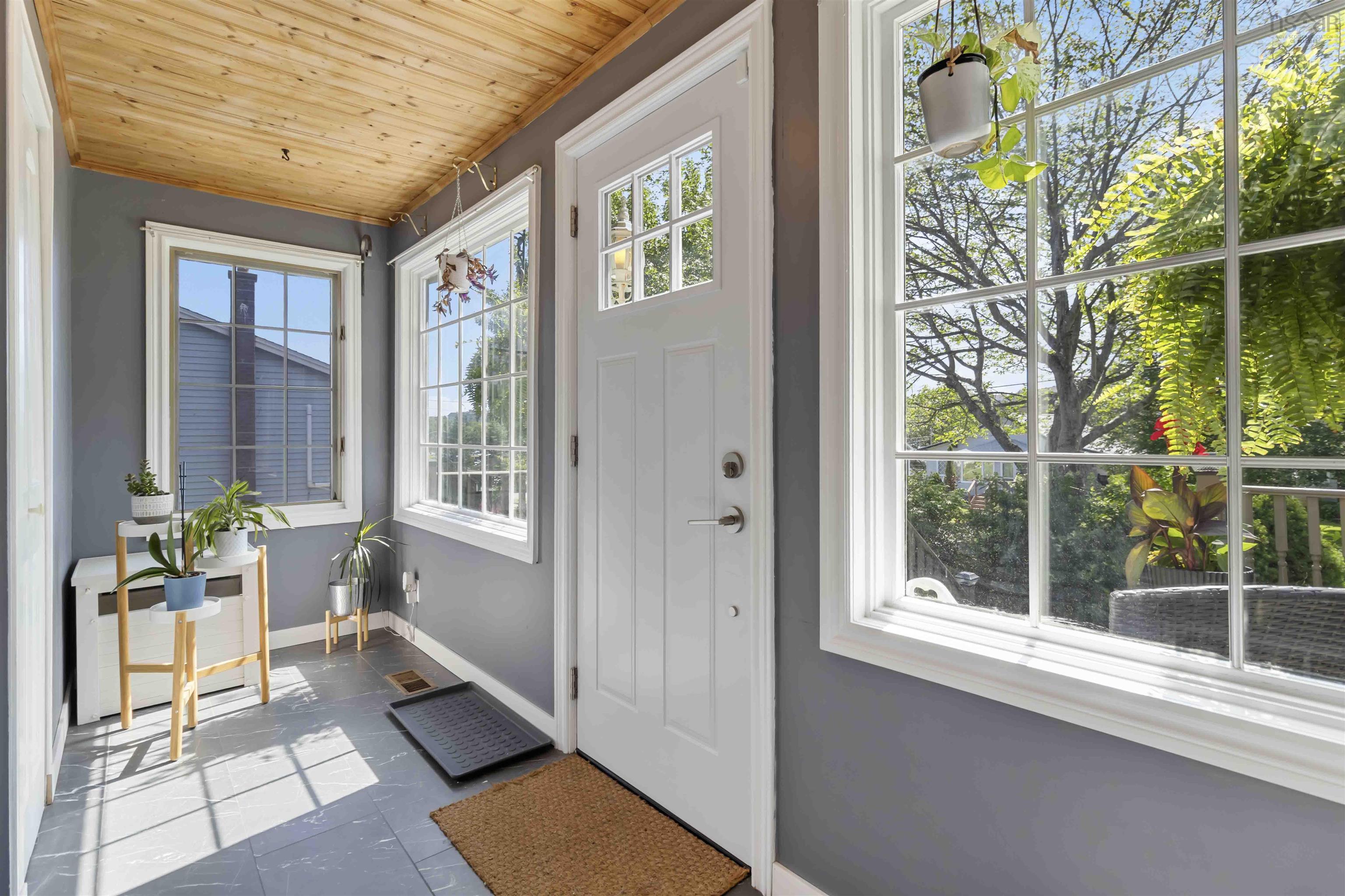 $565,000.00: 8 Power Street, Dartmouth