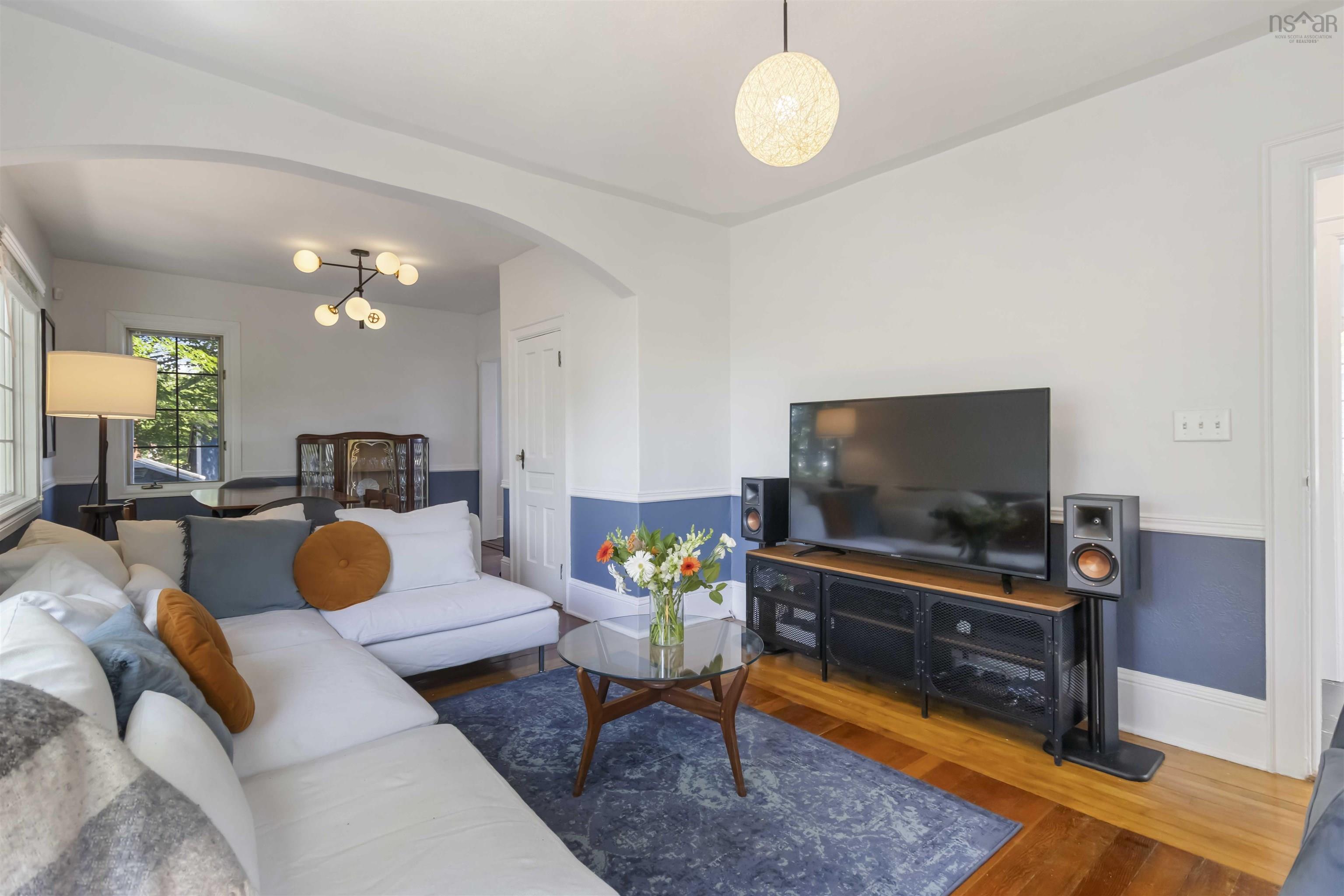 $565,000.00: 8 Power Street, Dartmouth