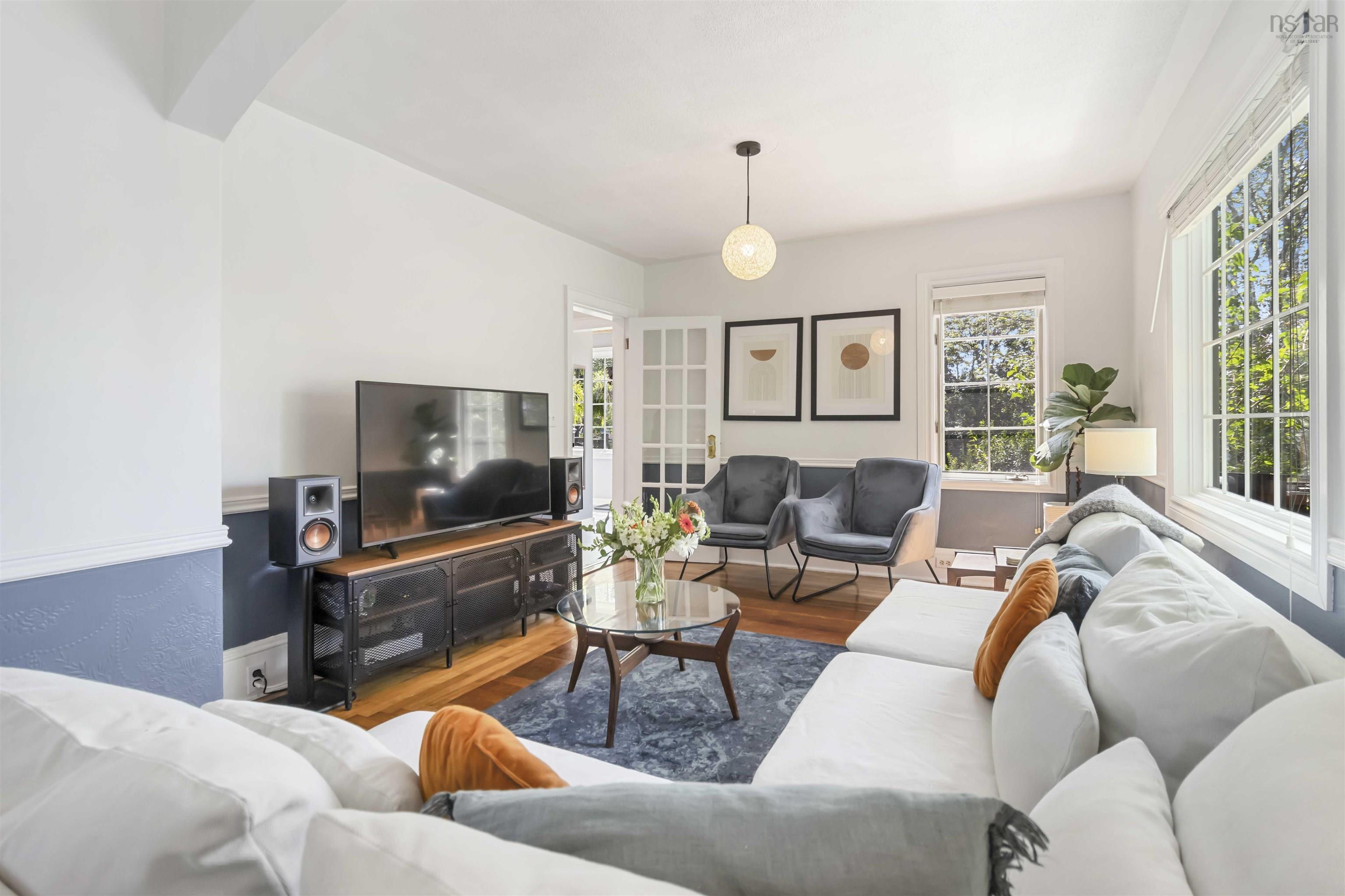 $565,000.00: 8 Power Street, Dartmouth