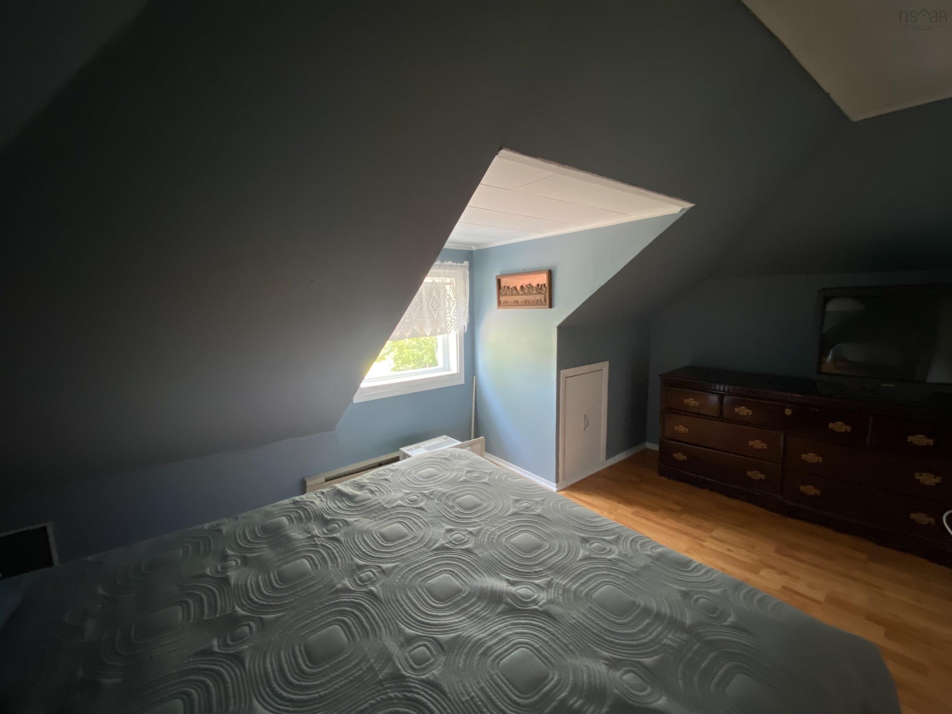 $130,000.00: 19 Regent Street, North Sydney