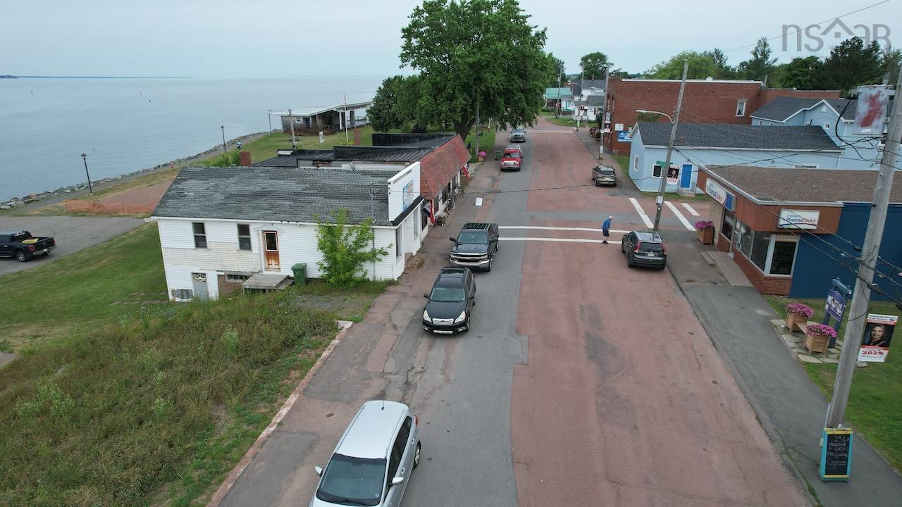 $949,000.00: Water Street, Pugwash