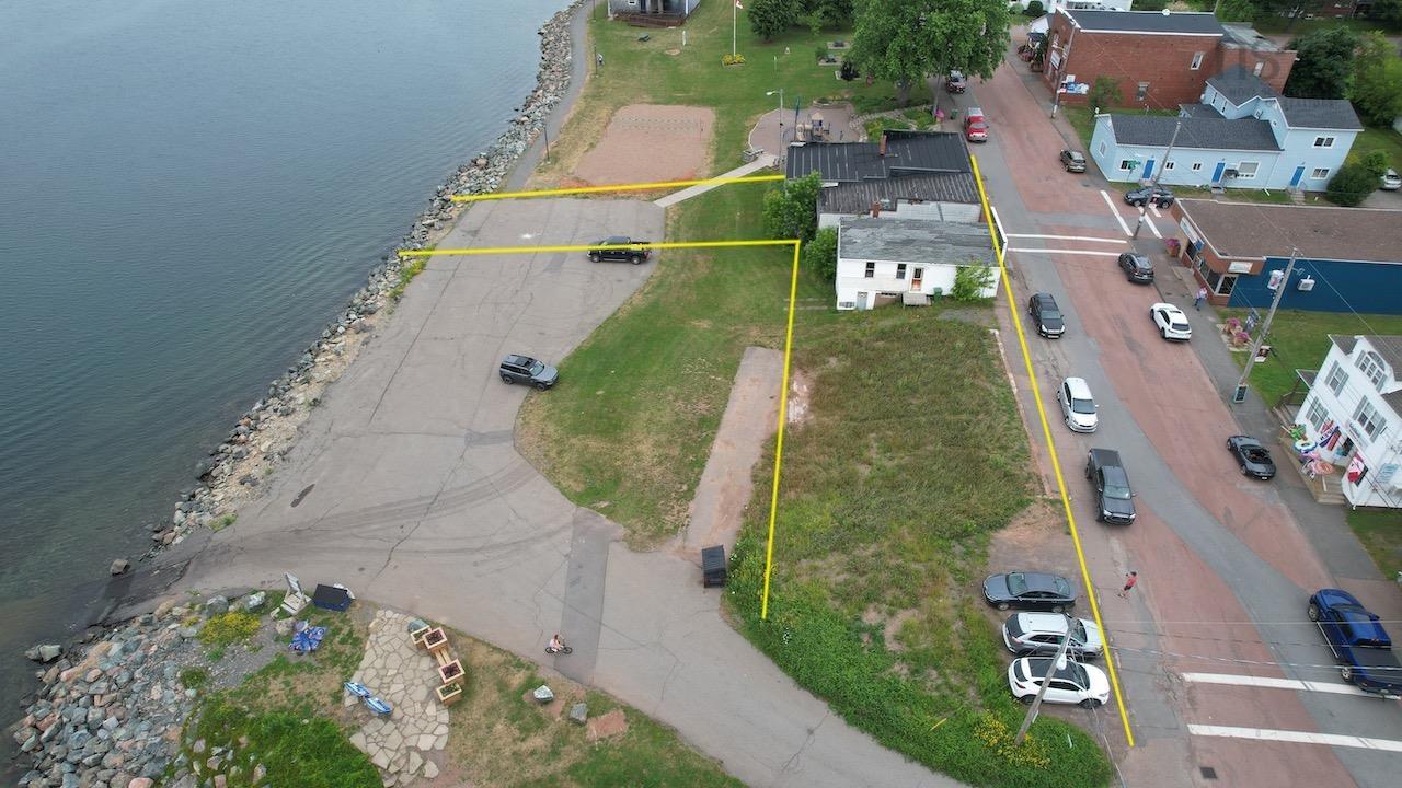 $949,000.00: Water Street, Pugwash