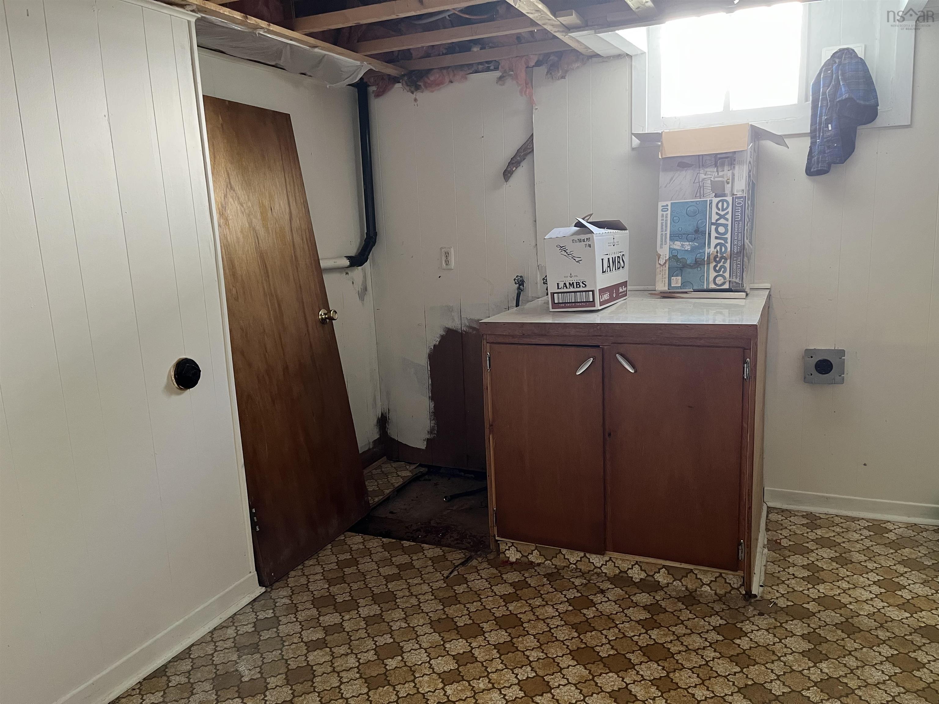 $269,000.00: 327 Lower Truro Road, Truro