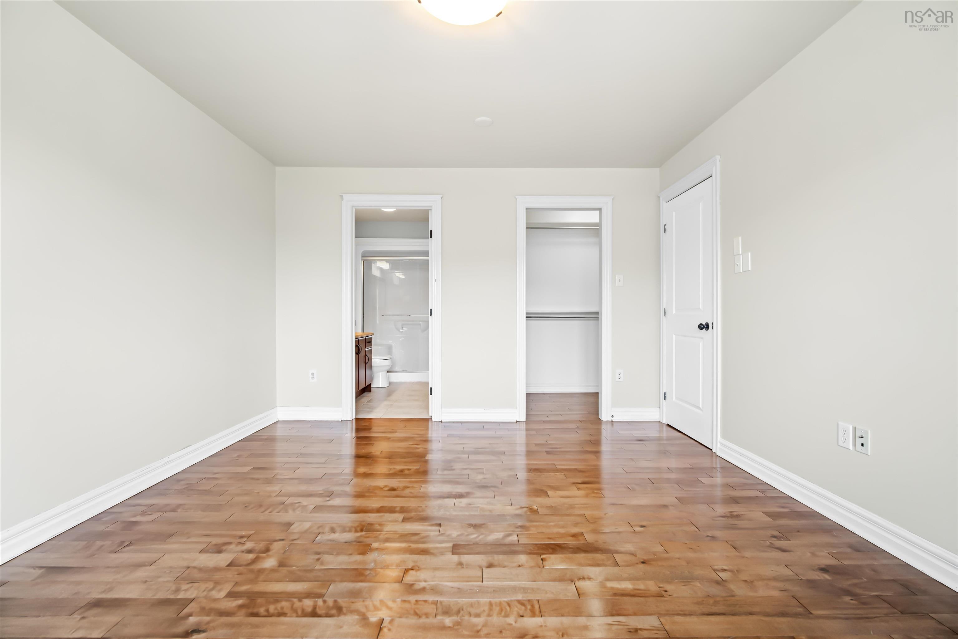 $640,000.00: 37 Stockton Ridge, Bedford South