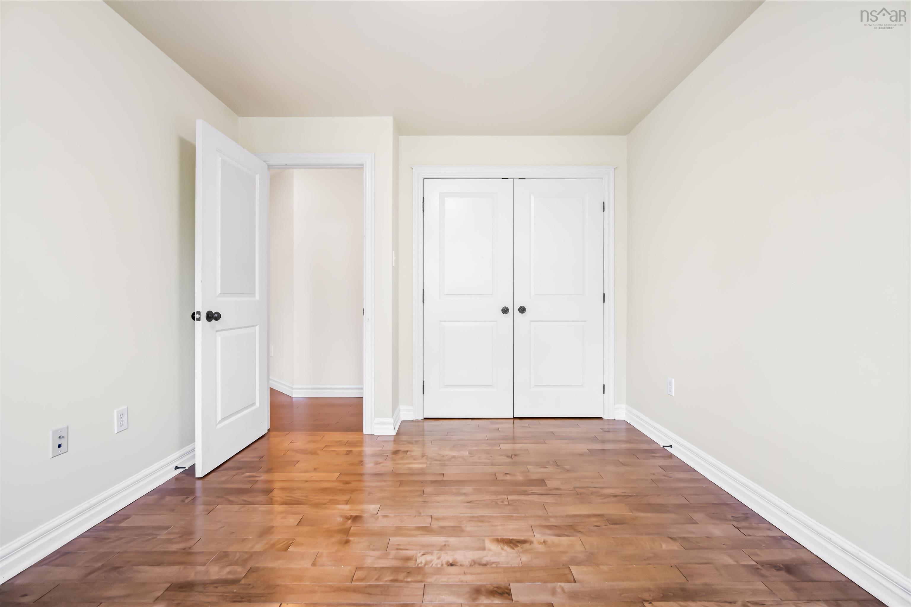 $640,000.00: 37 Stockton Ridge, Bedford South