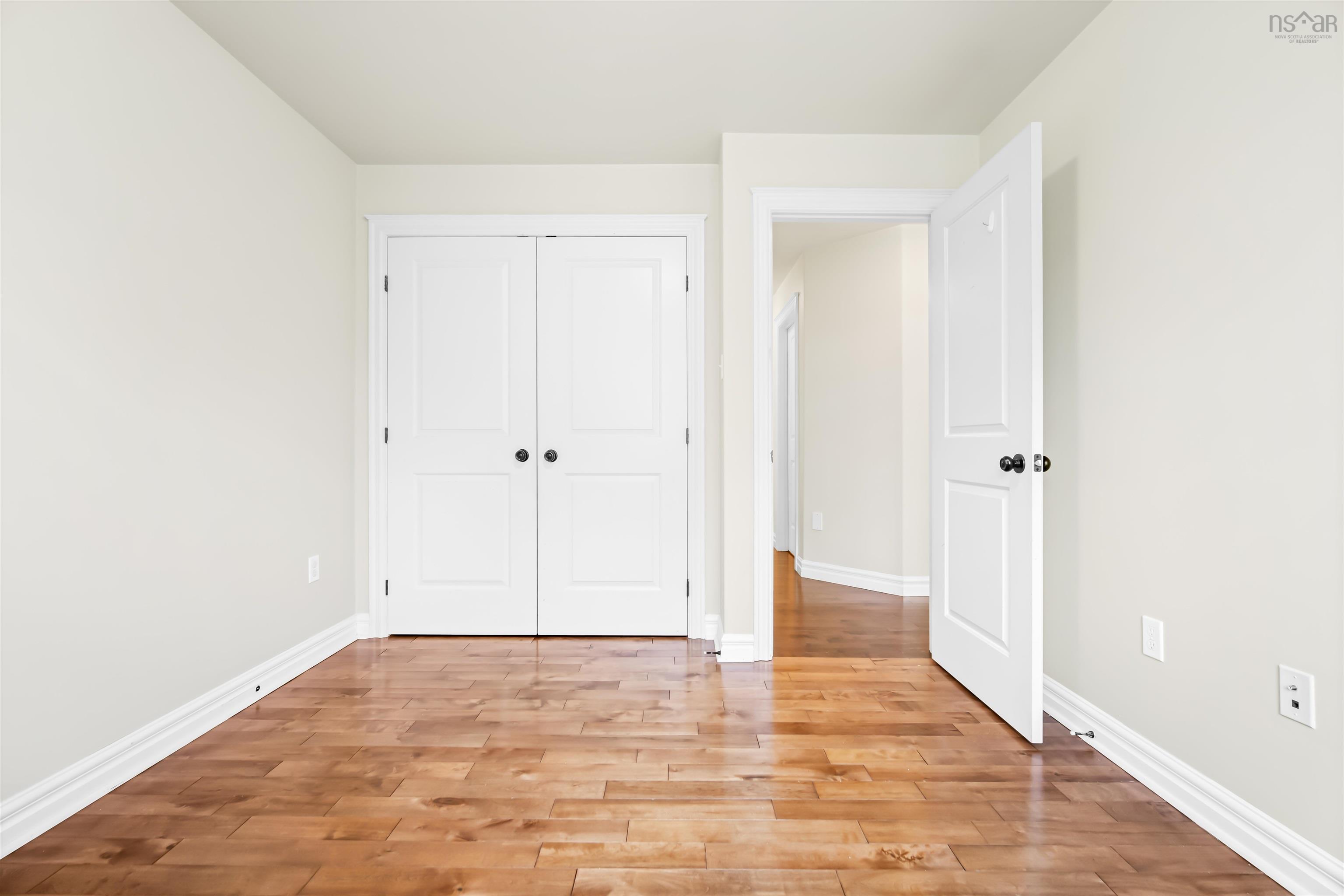 $640,000.00: 37 Stockton Ridge, Bedford South