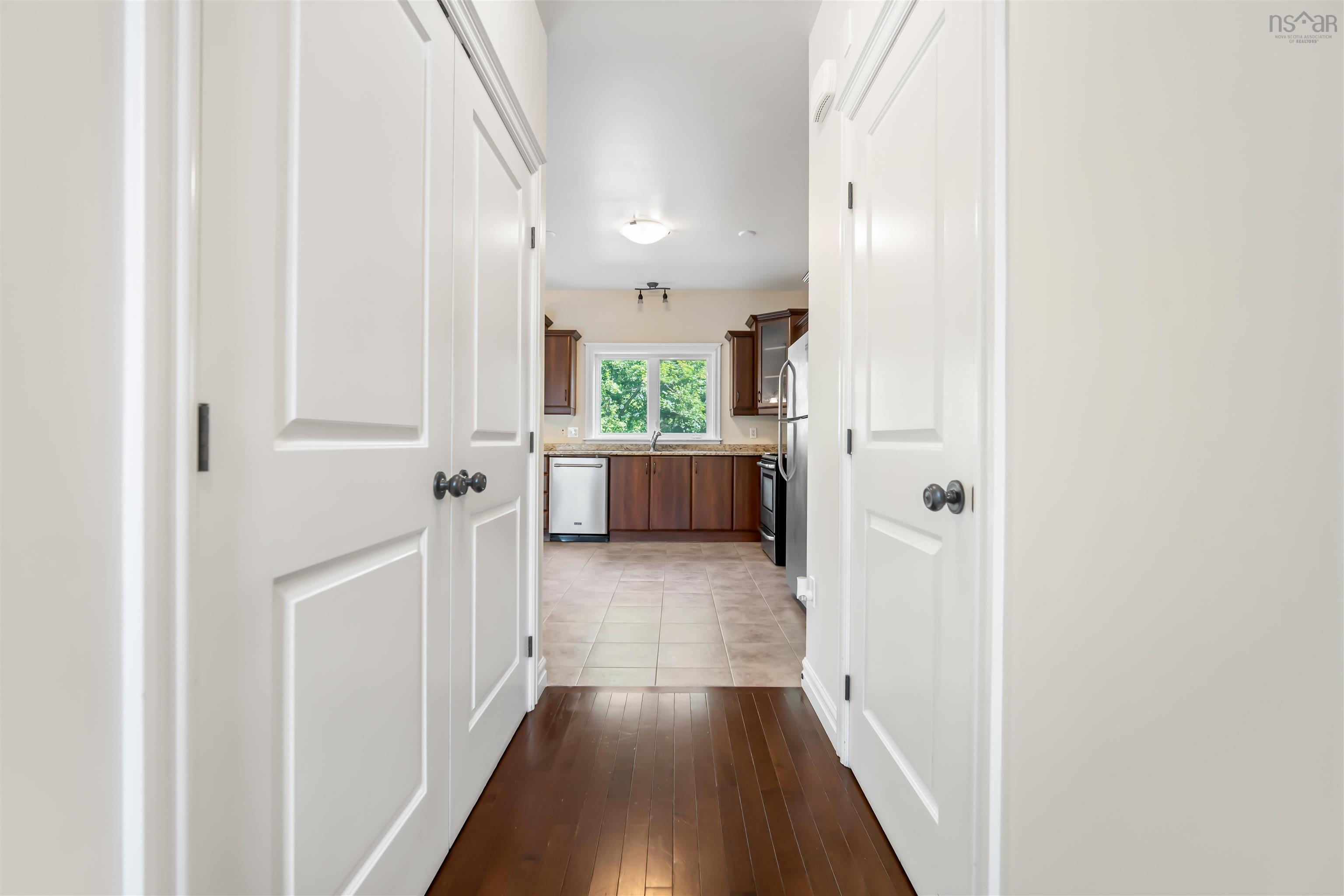 $640,000.00: 37 Stockton Ridge, Bedford South