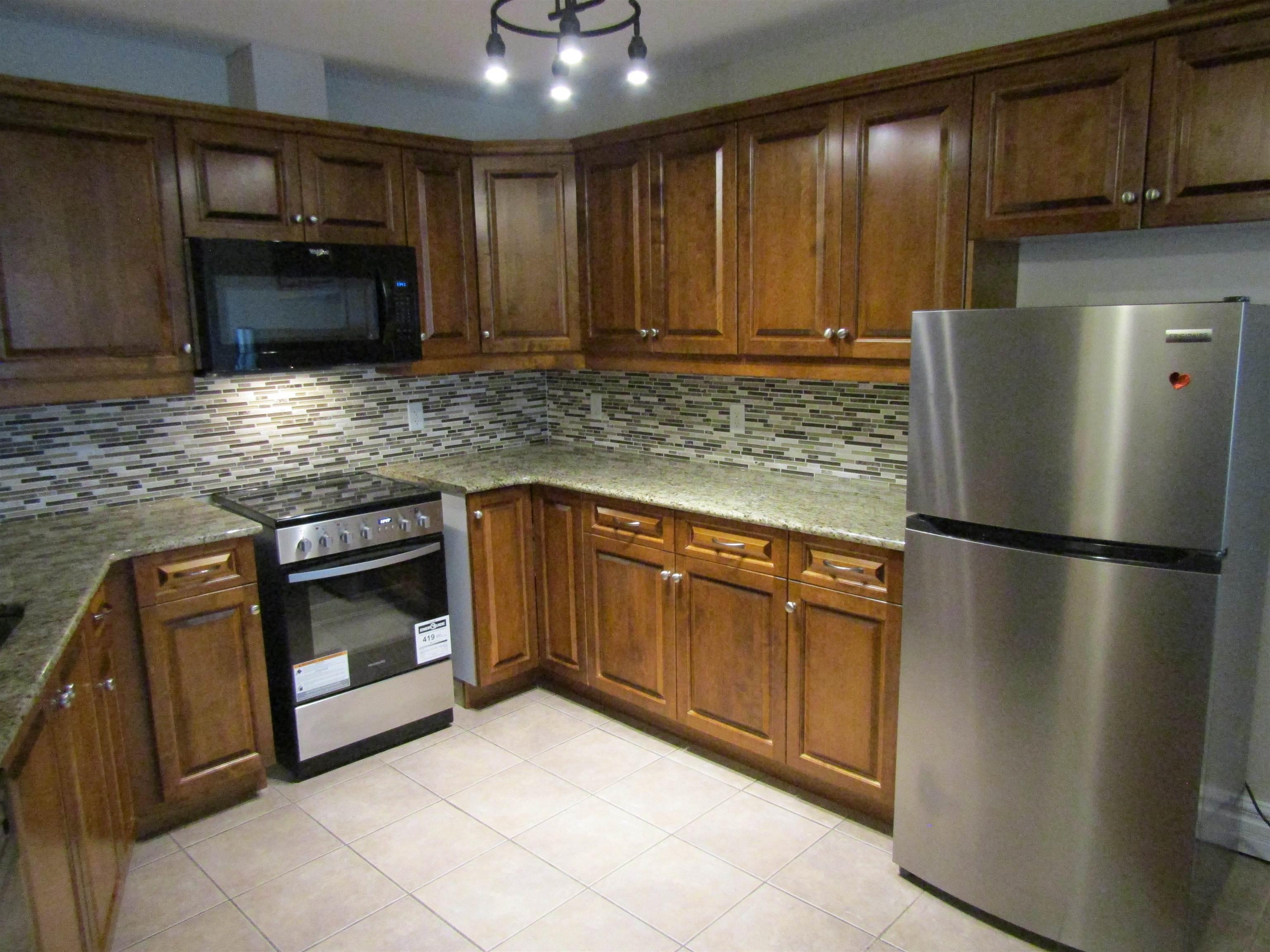 $499,900.00: 205 87 Pebblecreek Crescent, Dartmouth