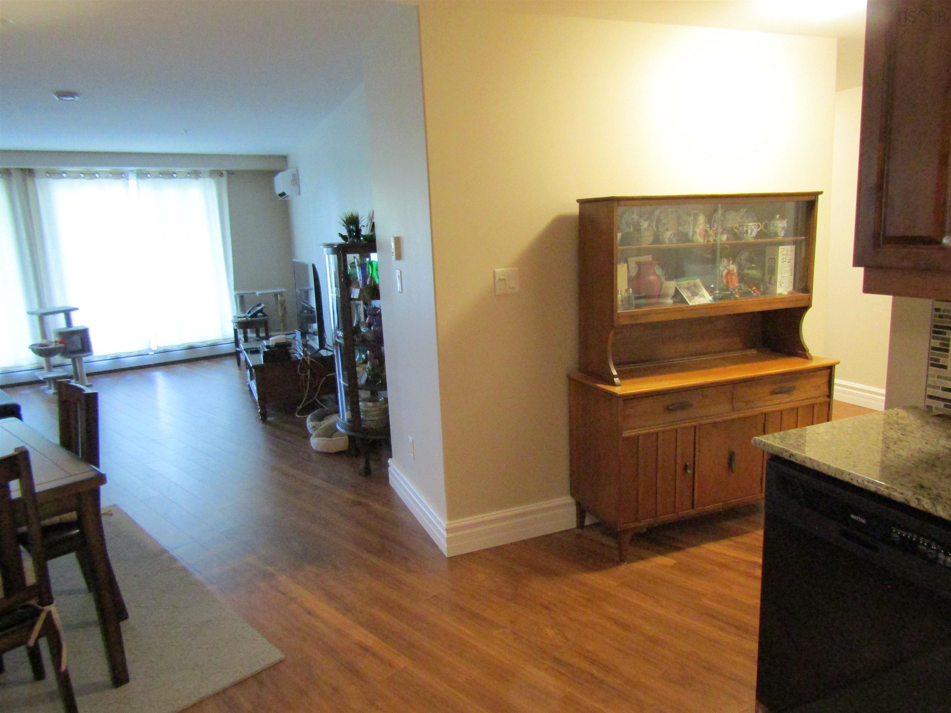 $499,900.00: 205 87 Pebblecreek Crescent, Dartmouth